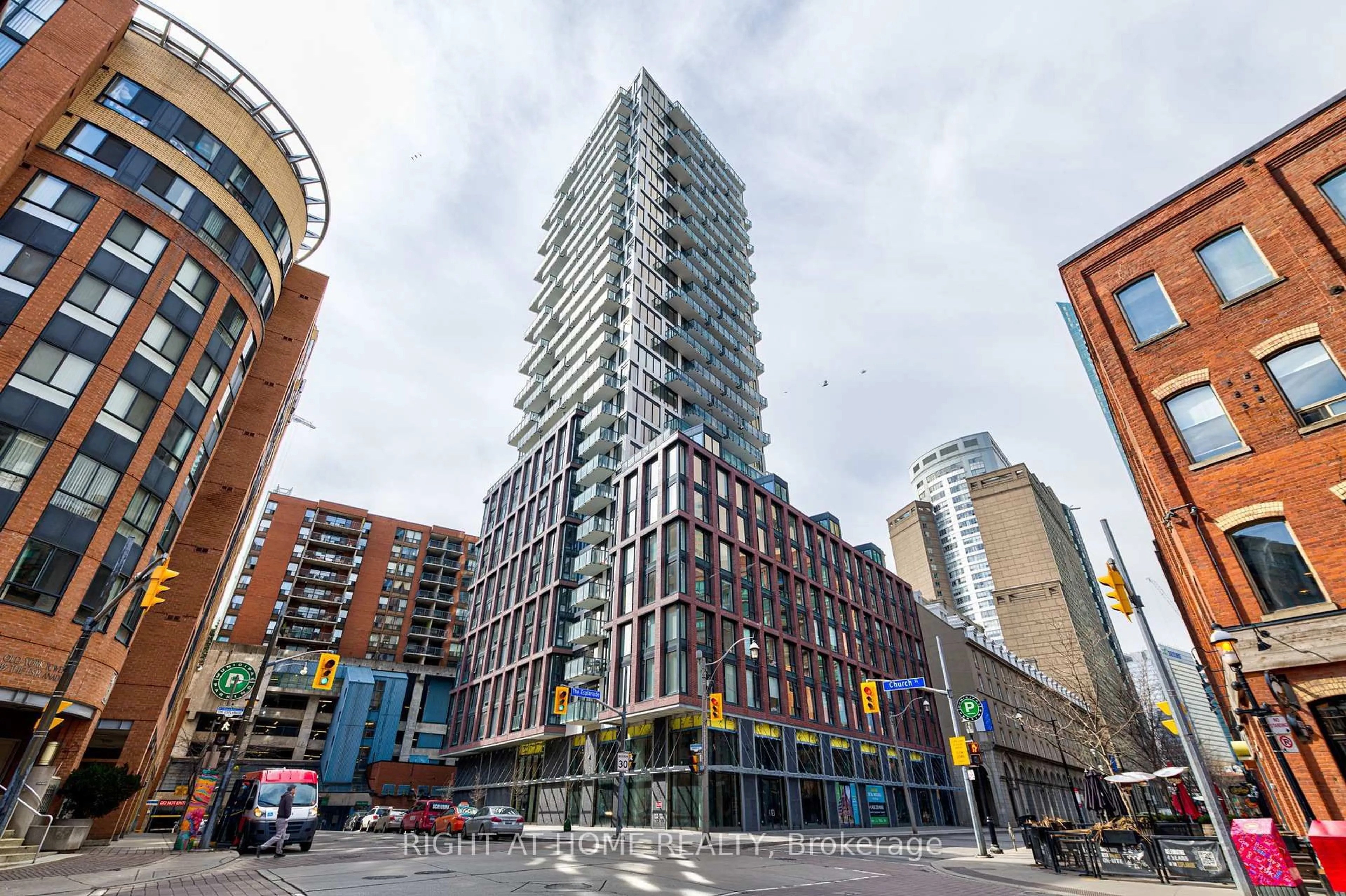 Unknown for 2A Church St #411, Toronto Ontario M5E 1Z4