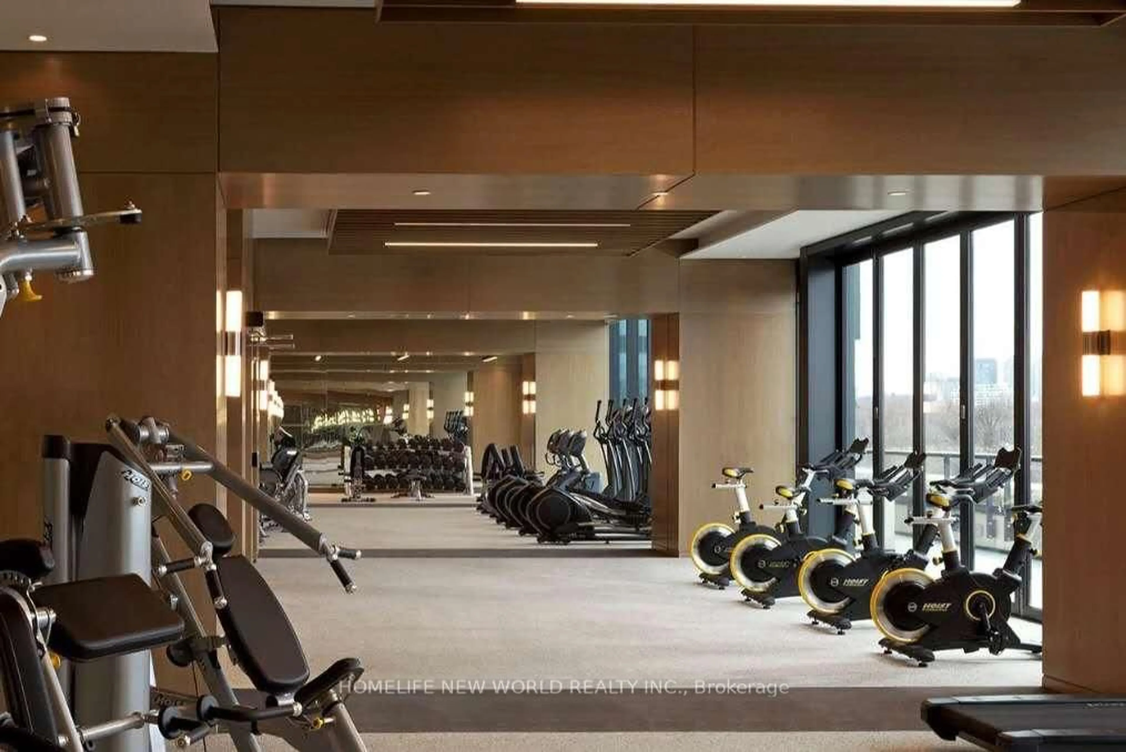 Gym or fitness room for 585 BLOOR St #2220, Toronto Ontario M4W 0B3