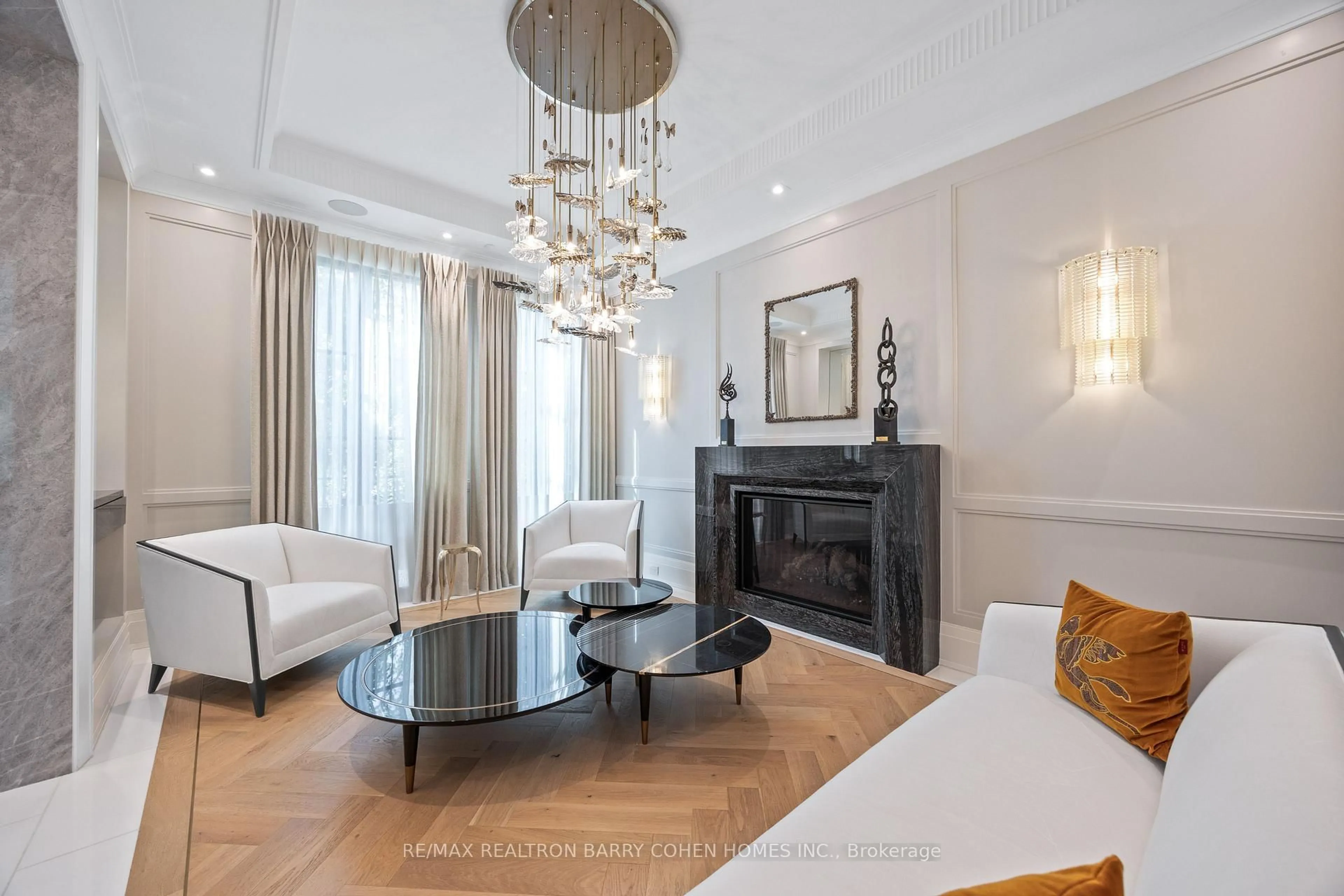 Living room with furniture, unknown for 96 Dawlish Ave, Toronto Ontario M4N 1H1