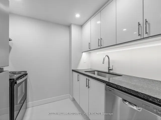 7 Bishop Ave #217, Toronto 4
