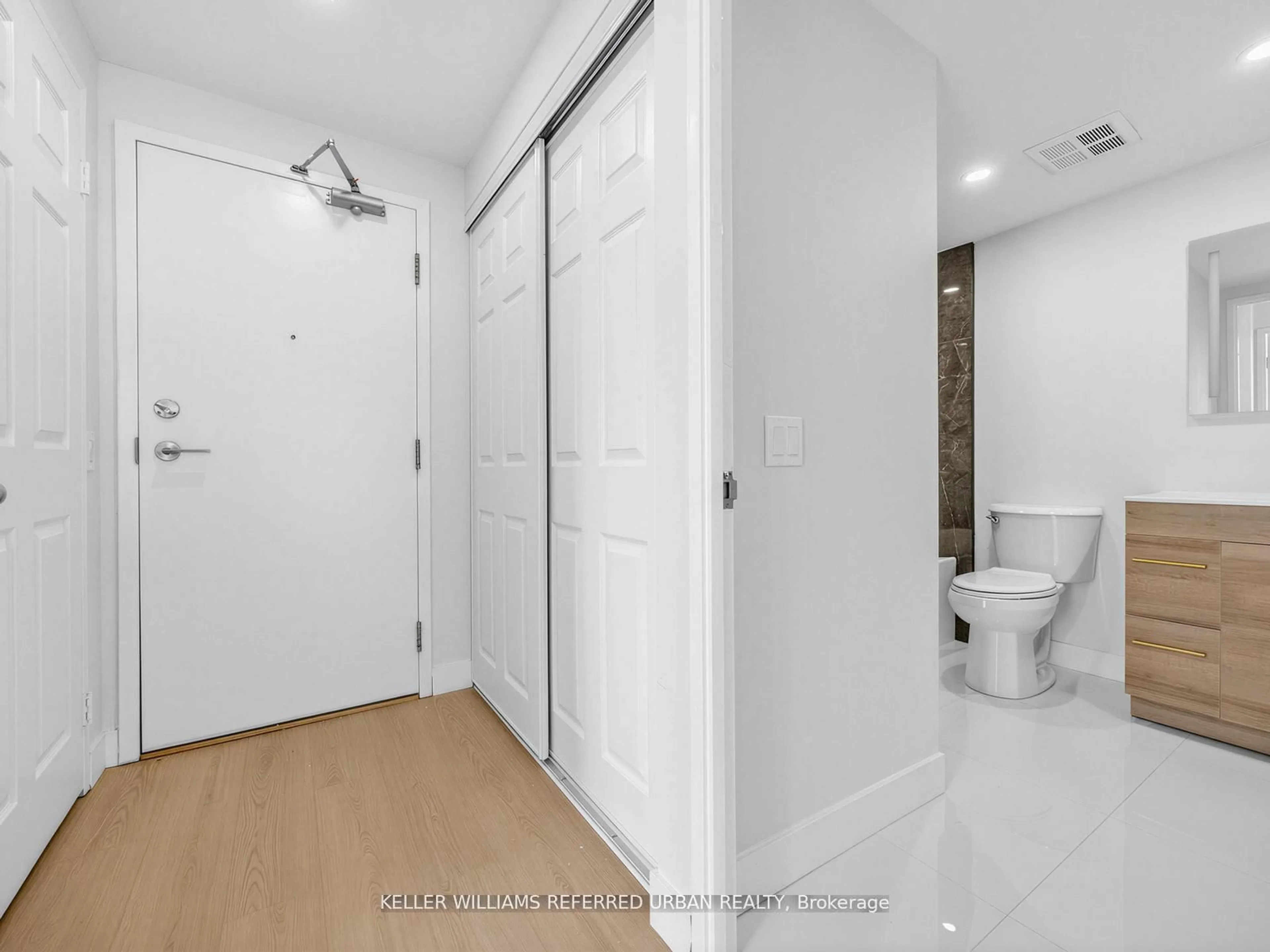 Unknown for 7 Bishop Ave #501, Toronto Ontario M2M 4J4