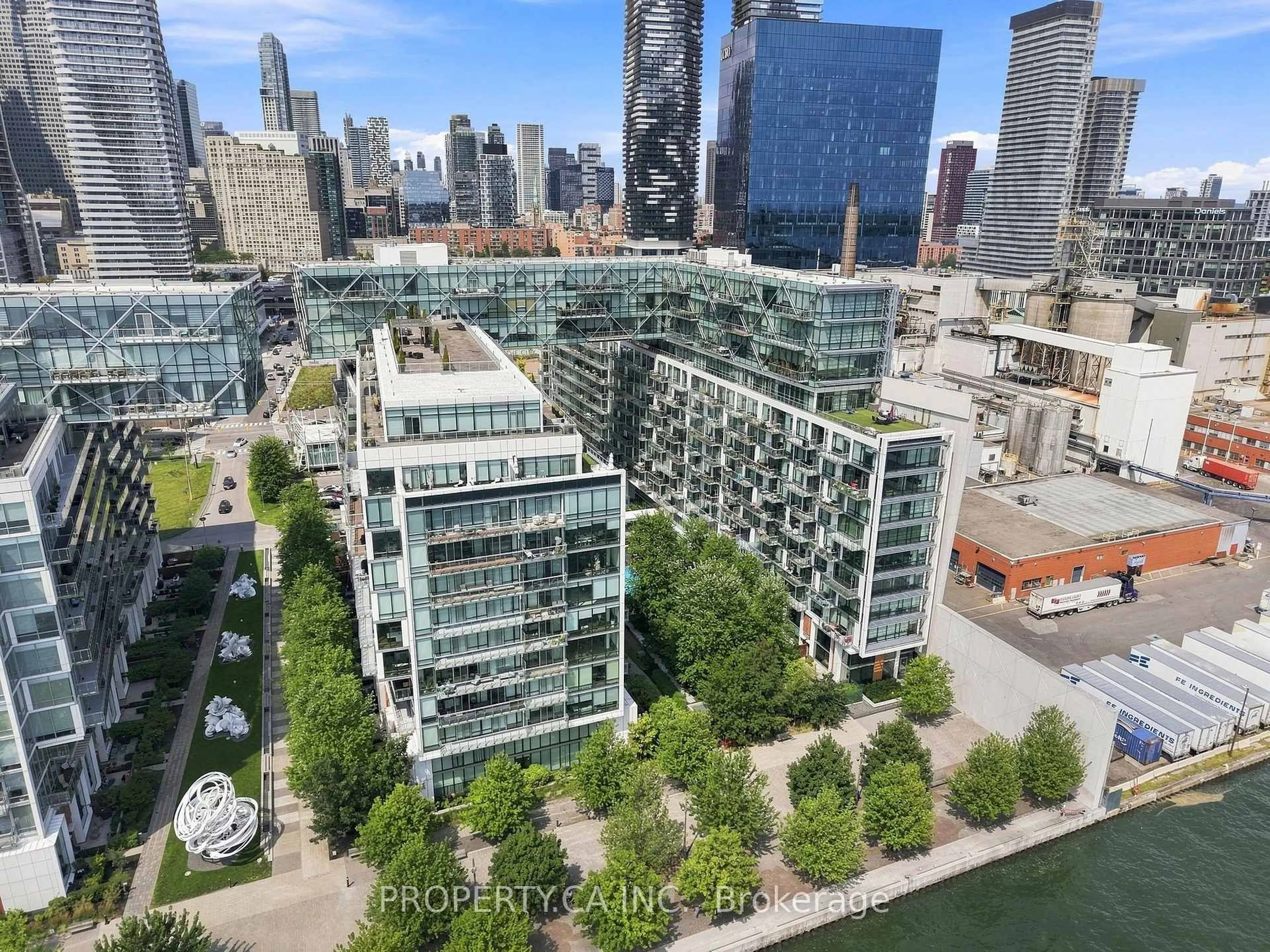 A pic from outside/outdoor area/front of a property/back of a property/a pic from drone, city buildings view from balcony for 39 Queens Quay #625, Toronto Ontario M5E 0A5
