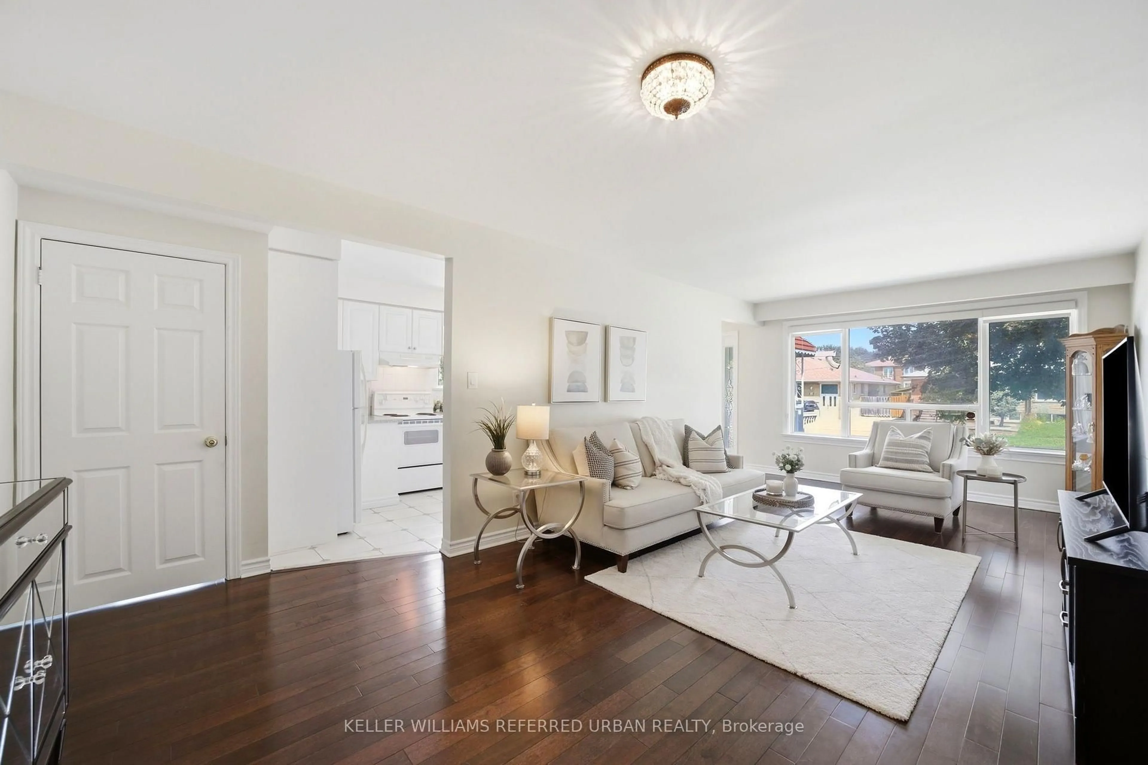 Living room with furniture, unknown for 49 Santa Barbara Rd, Toronto Ontario M2N 2C1