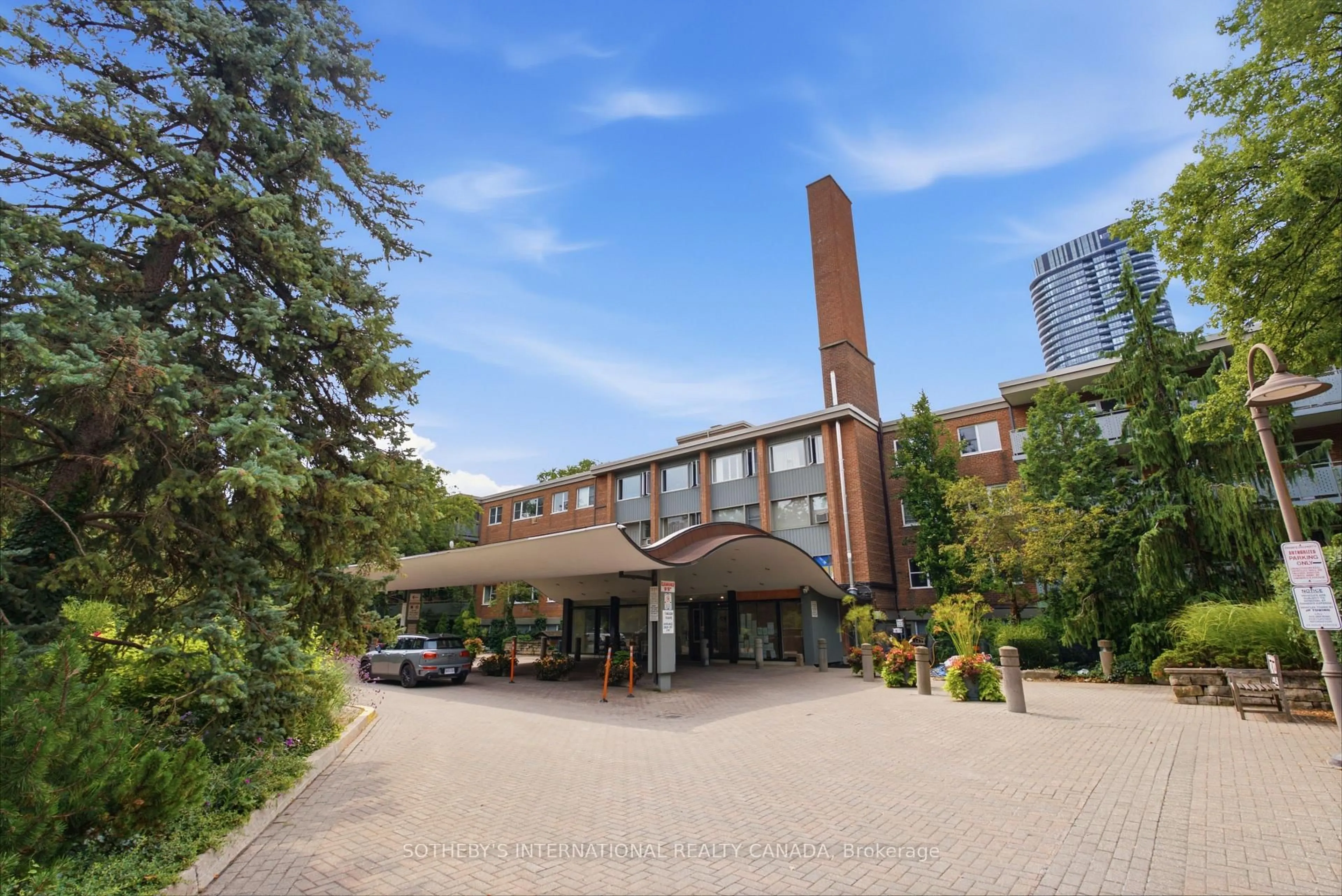 Lobby for 21 Dale Ave #947, Toronto Ontario M4W 1K3