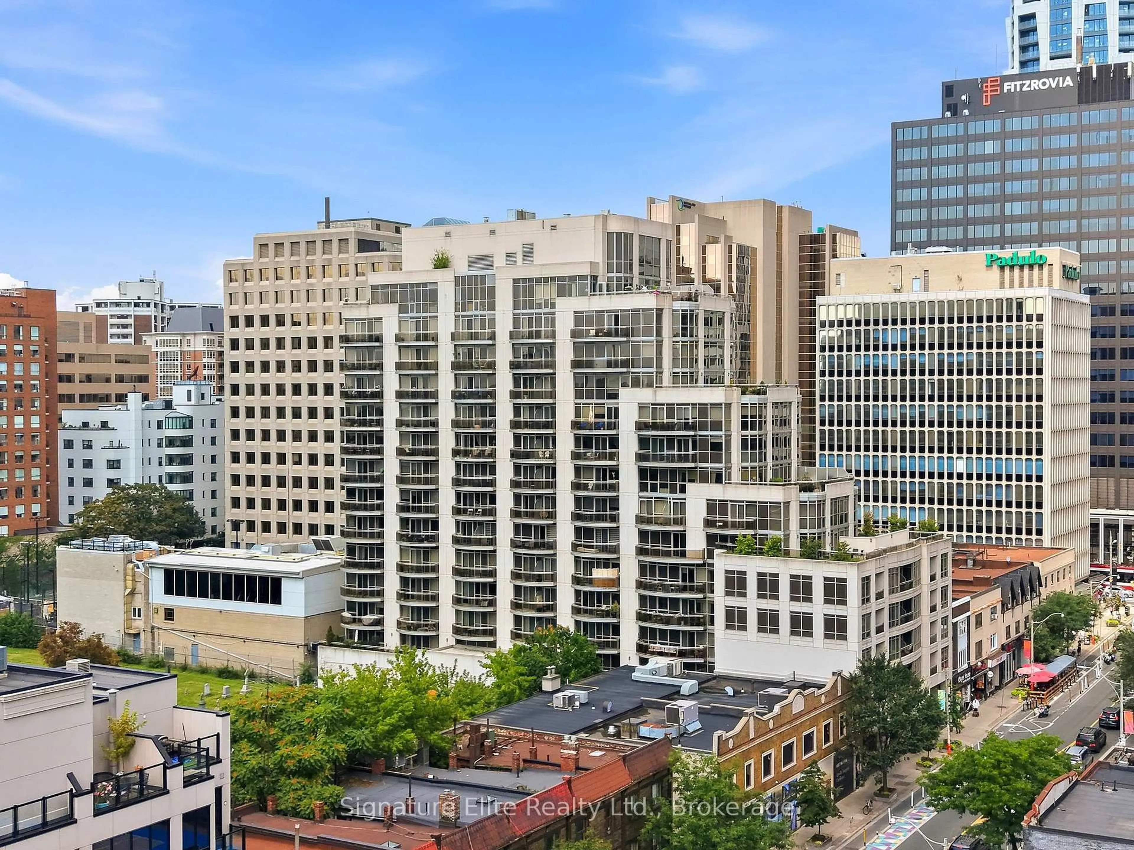 A pic from outside/outdoor area/front of a property/back of a property/a pic from drone, city buildings view from balcony for 1430 Yonge St #902, Toronto Ontario M4T 1Y6