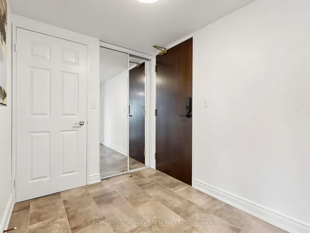 23 Hollywood Ave #3505, Toronto 5