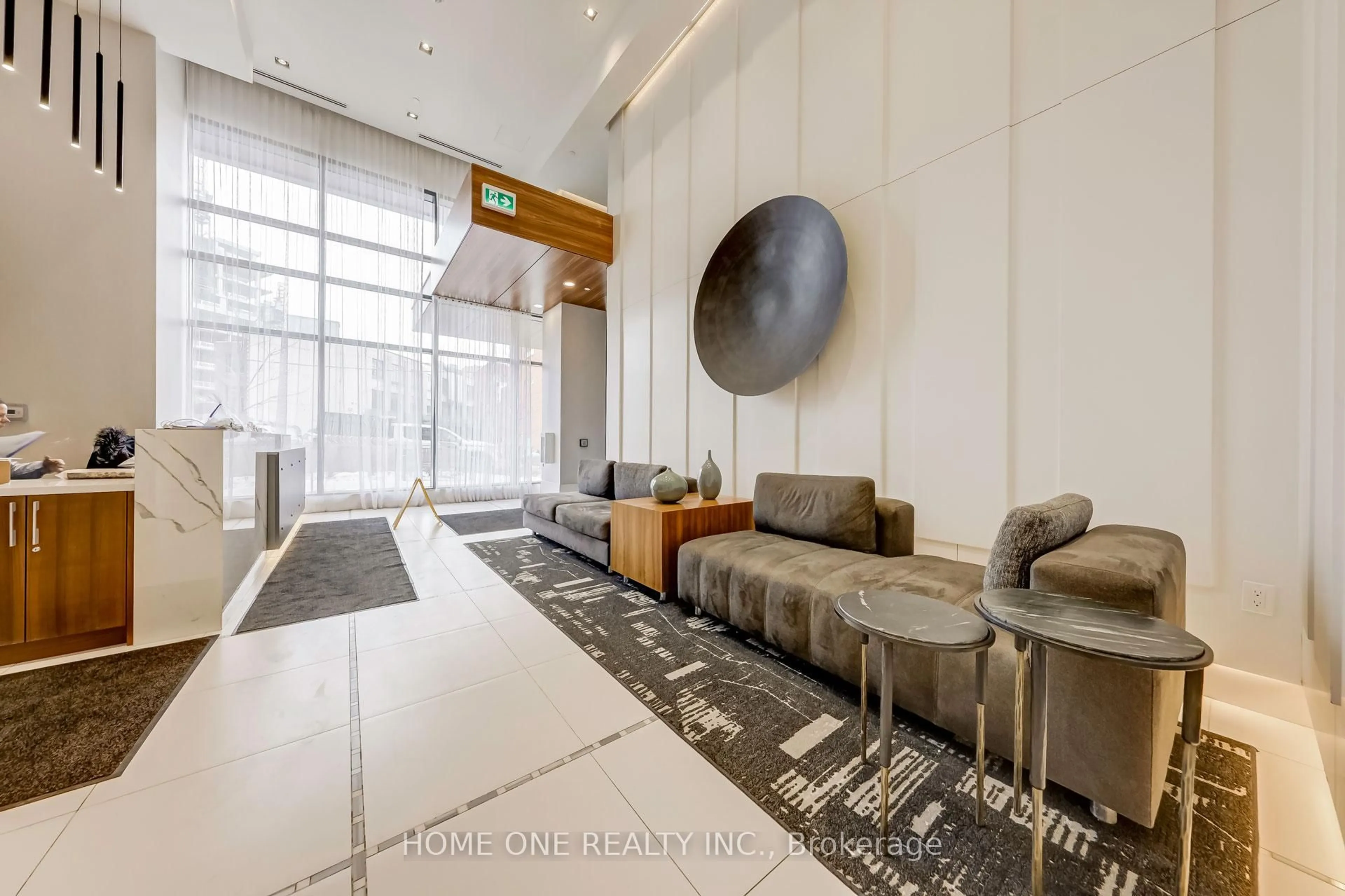 Lobby for 181 Bedford Rd #404, Toronto Ontario M5R 0C2