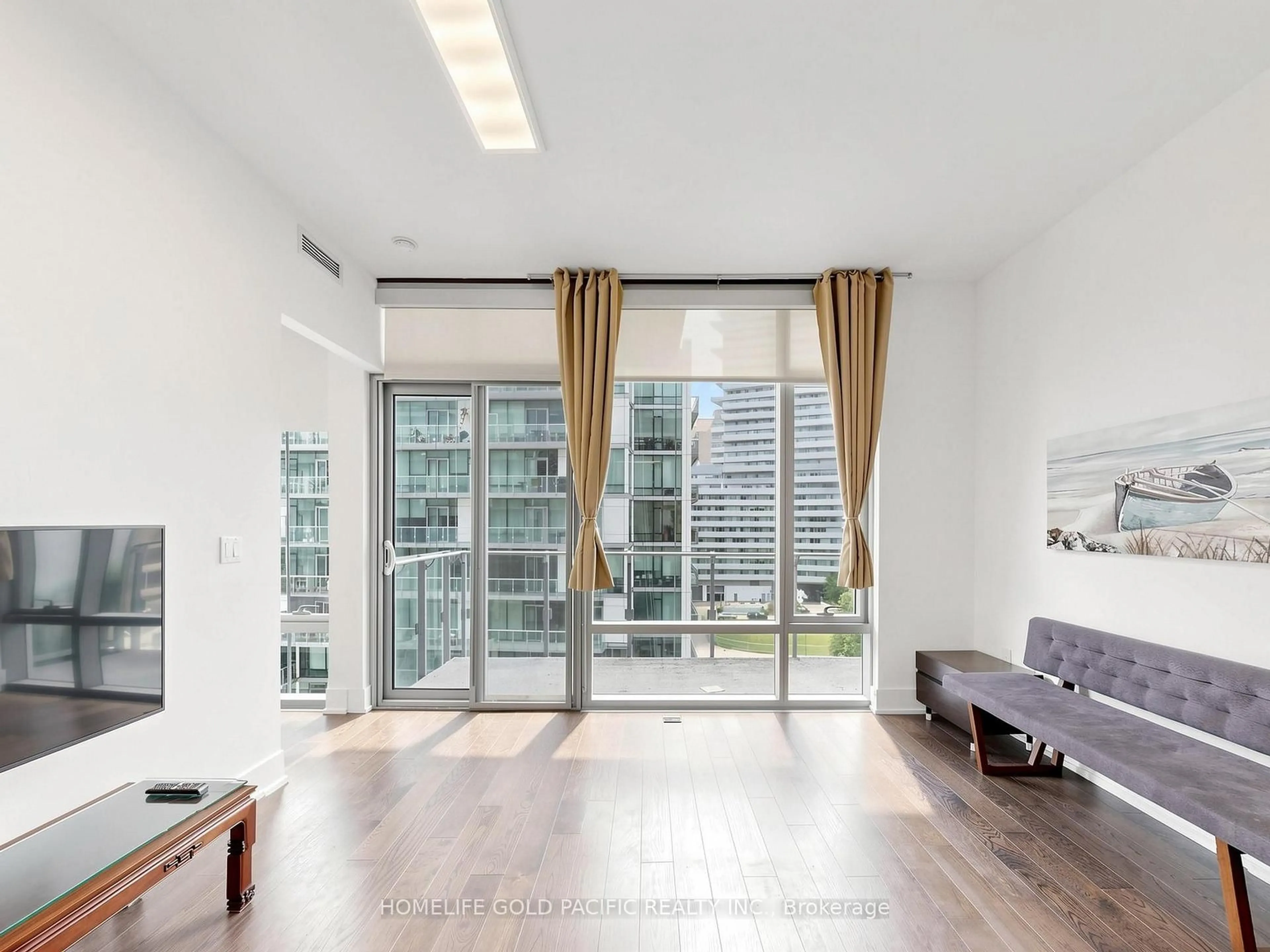 Unknown for 39 Queens Quay #732, Toronto Ontario M5E 0A5