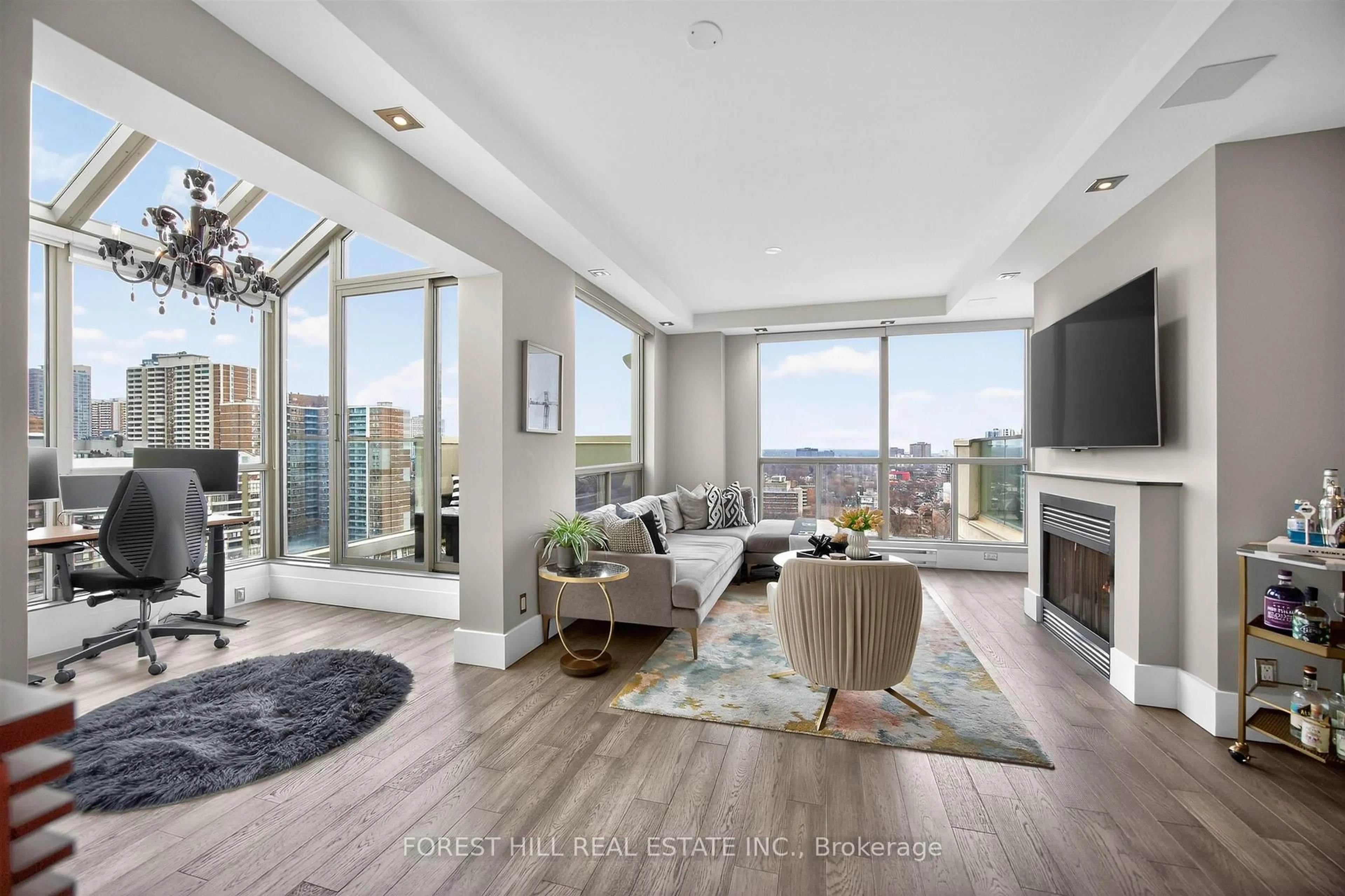 Living room with furniture, unknown for 298 Jarvis St #PH 3, Toronto Ontario M5B 2M4