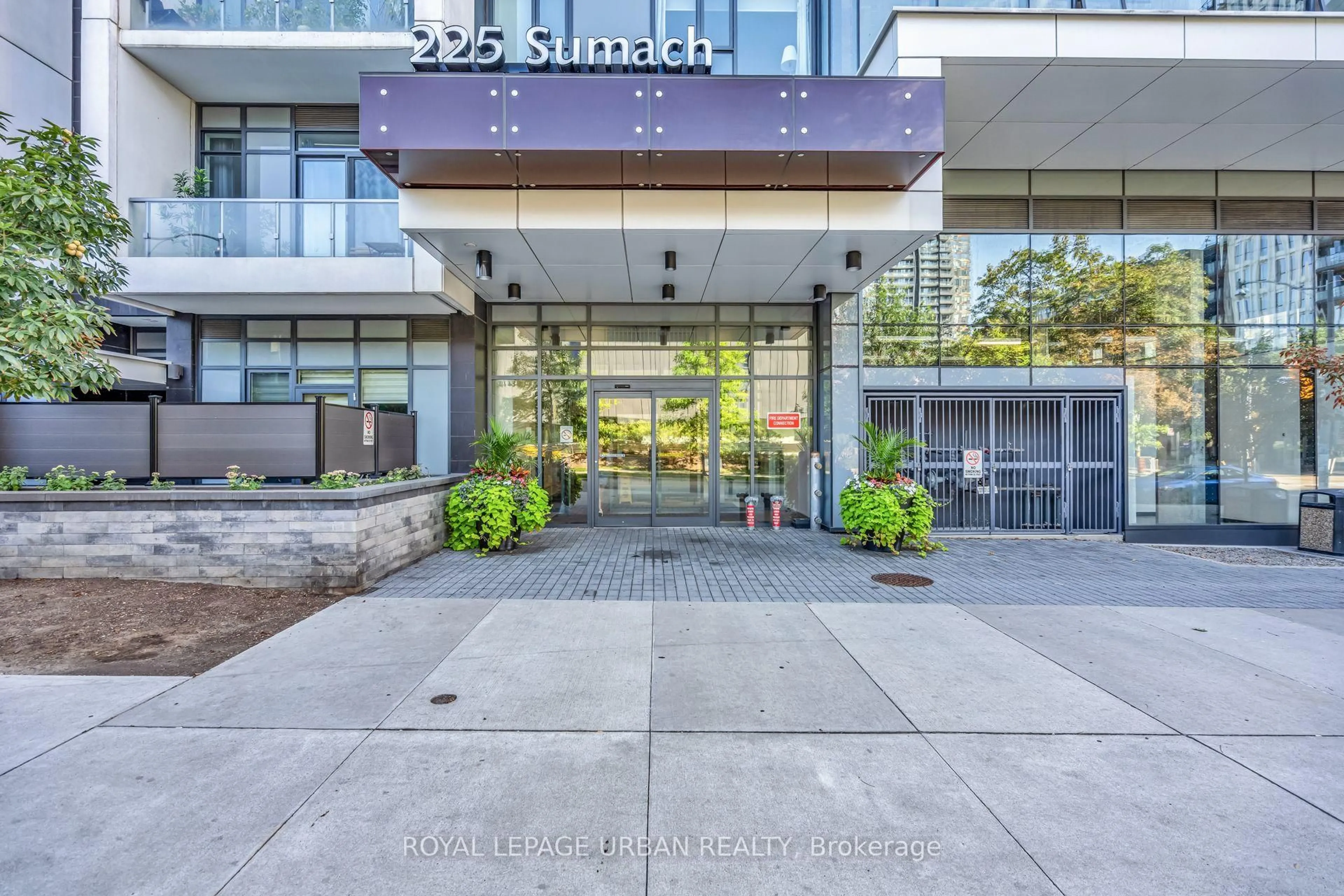 Indoor foyer for 225 Sumach St #607, Toronto Ontario M5A 0P8