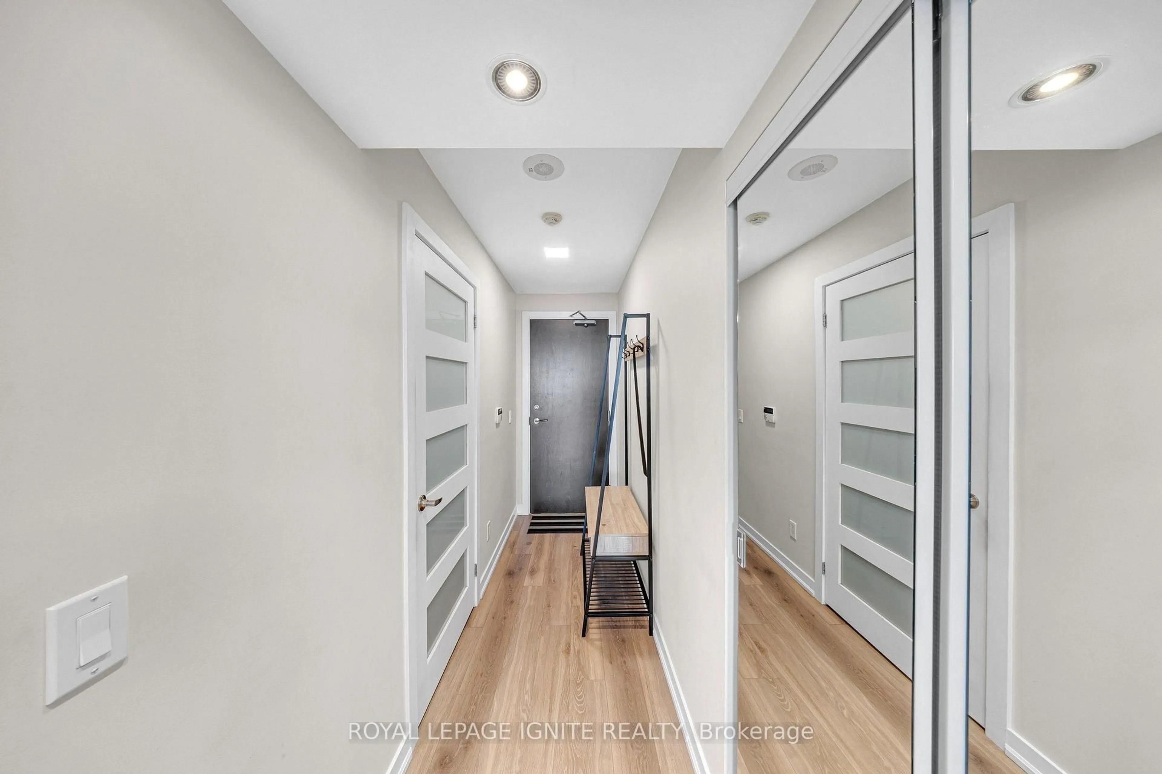 Indoor entryway for 50 Lynn Williams St #1907, Toronto Ontario M6K 3R9