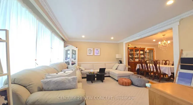 53 Rockford Rd, Toronto 3