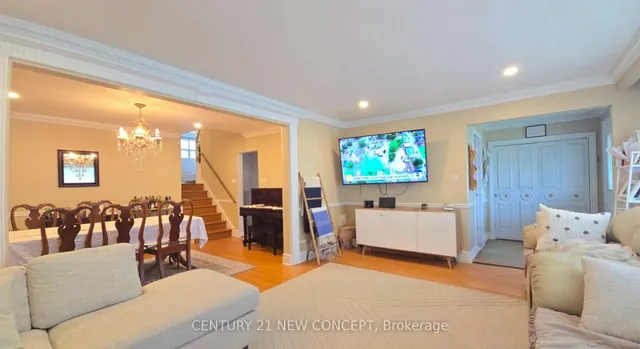 53 Rockford Rd, Toronto 4