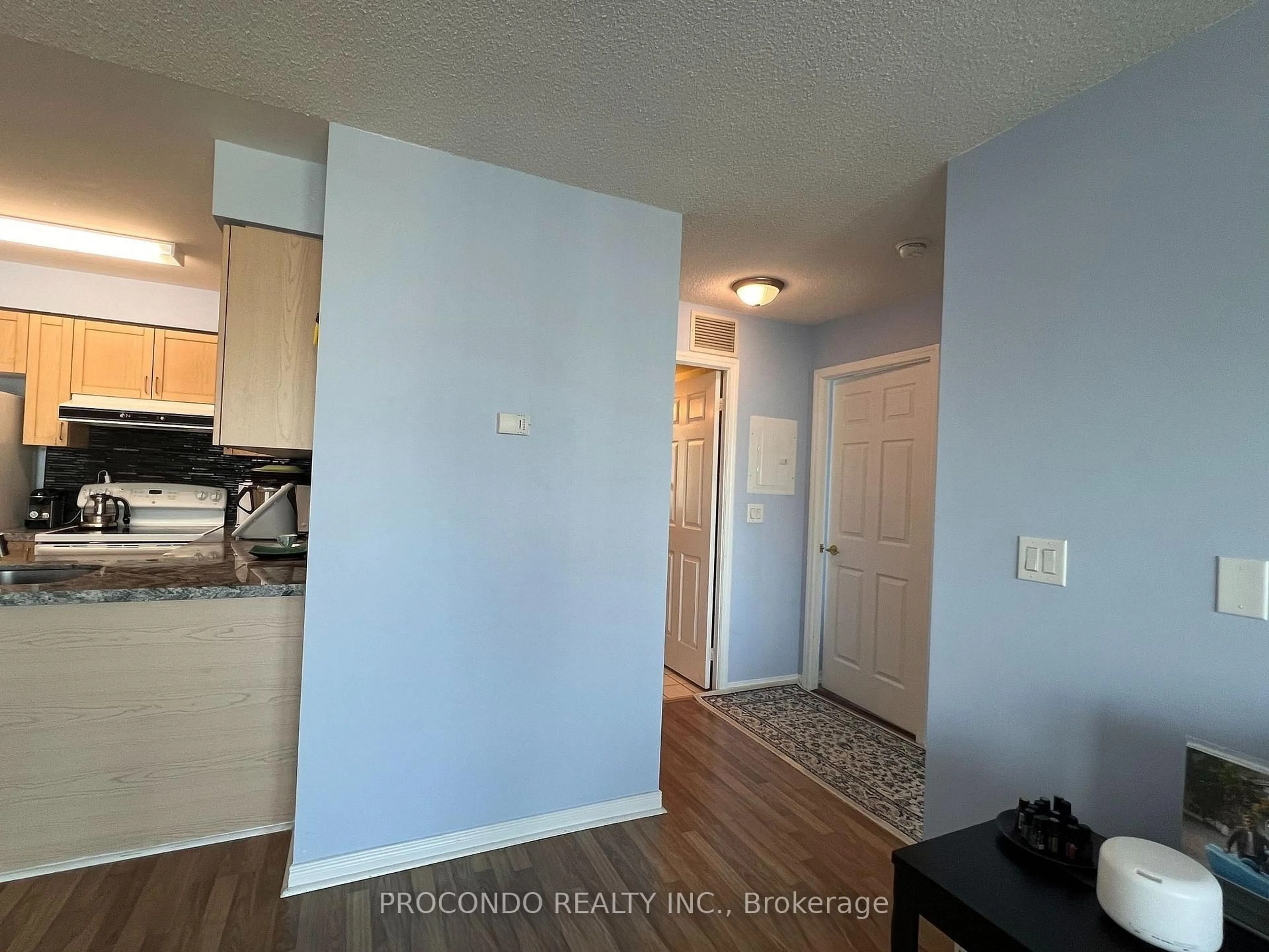 A pic of a room for 5508 Yonge St #2308, Toronto Ontario M2N 7L2
