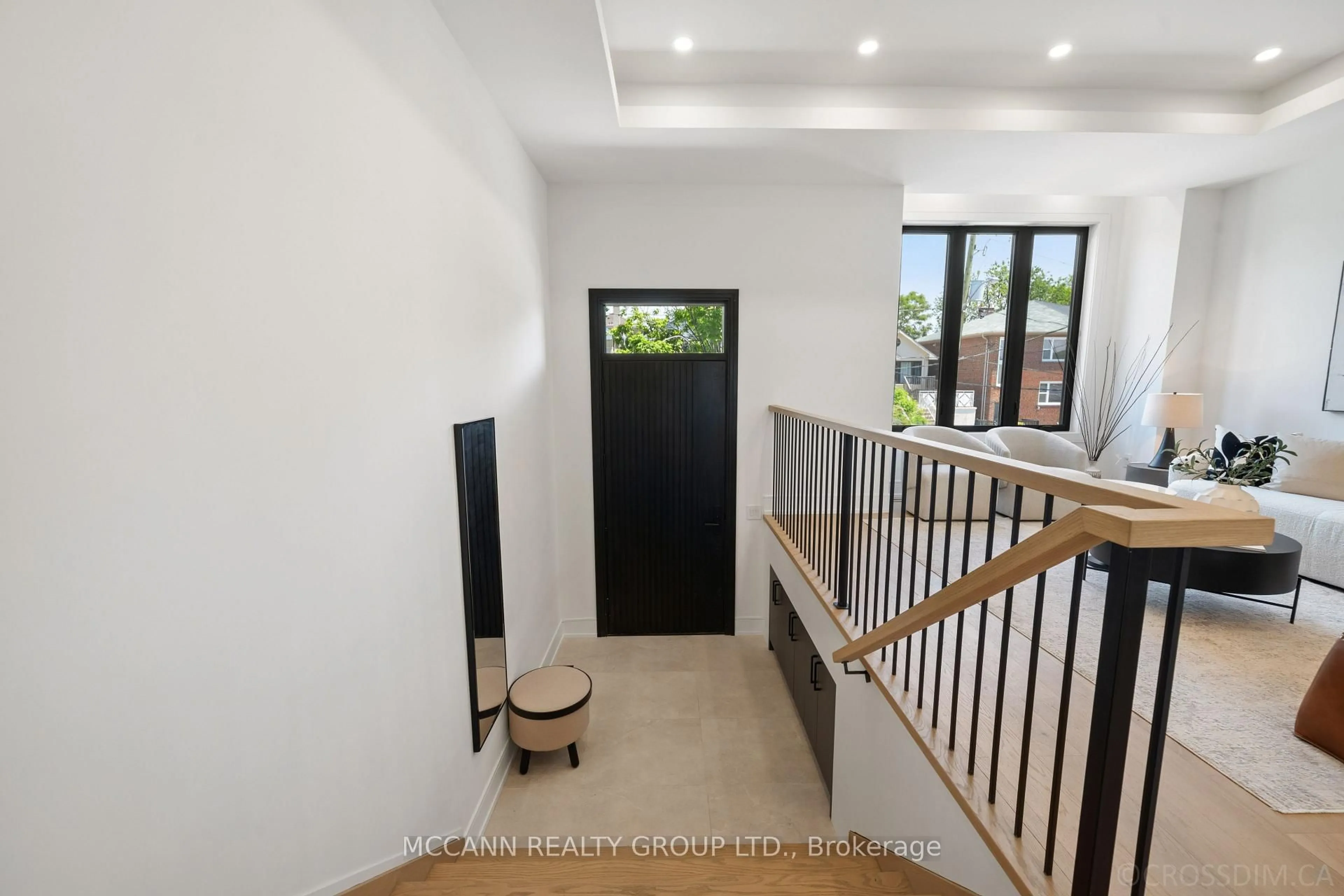 Indoor foyer for 526 Westmount Ave, Toronto Ontario M6E 3N7