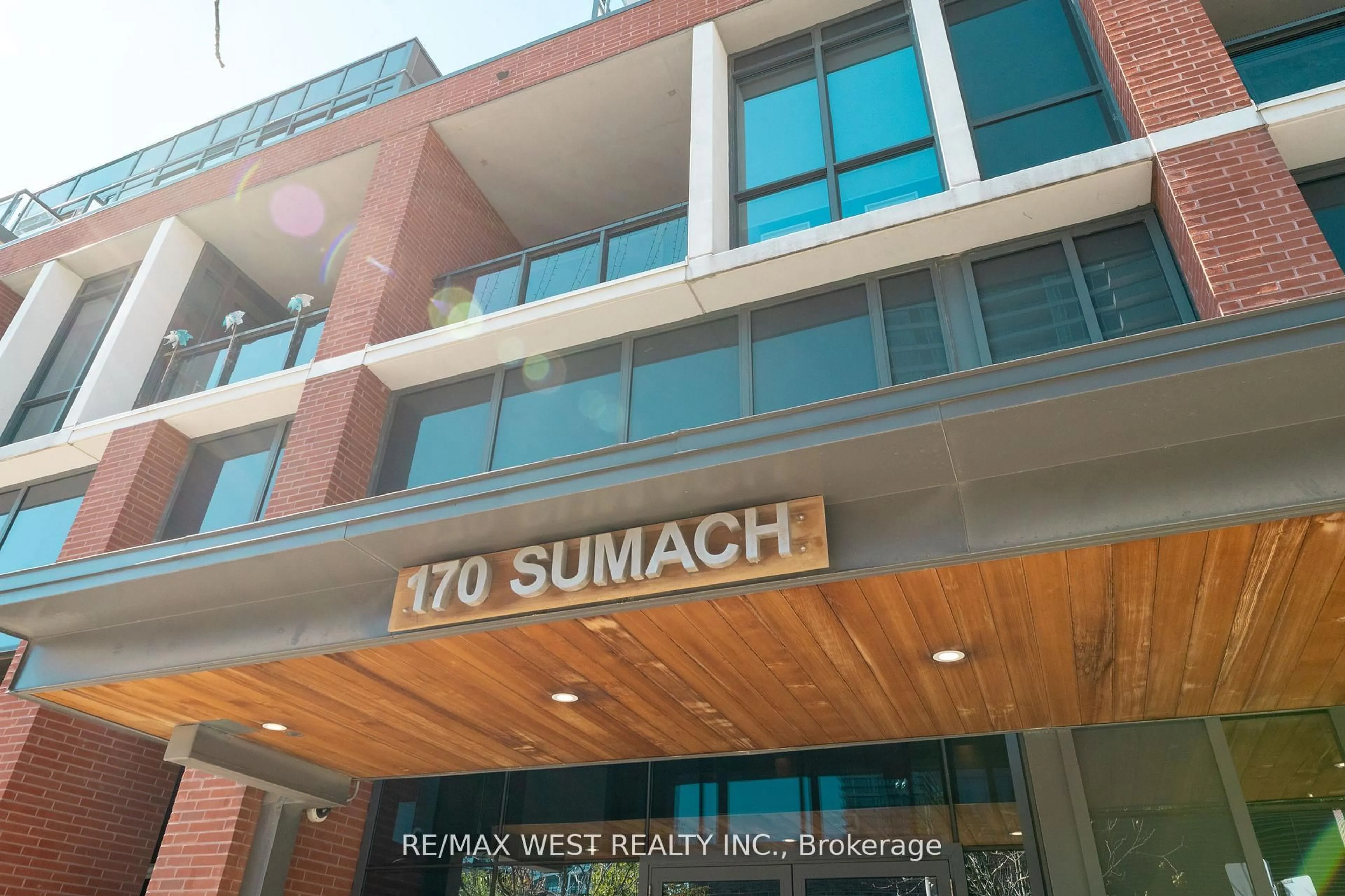 Lobby for 170 Sumach St #507, Toronto Ontario M5A 0C3