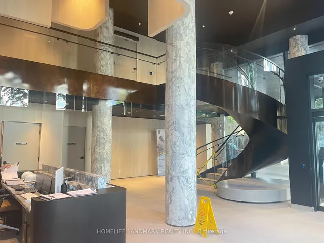 91 Montclair Ave #1512, Toronto 3