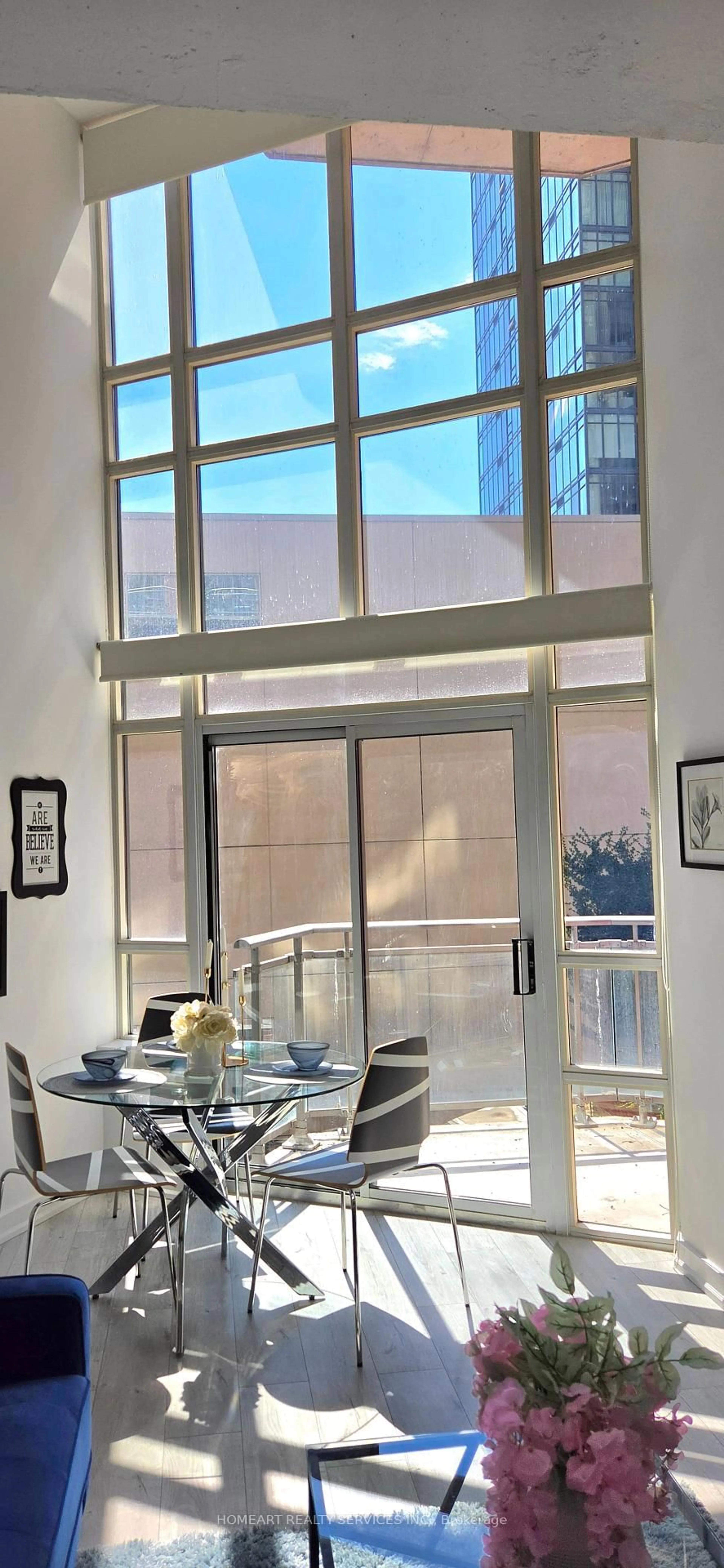 Dining room, unknown for 255 Richmond St #404, Toronto Ontario M5A 4T7