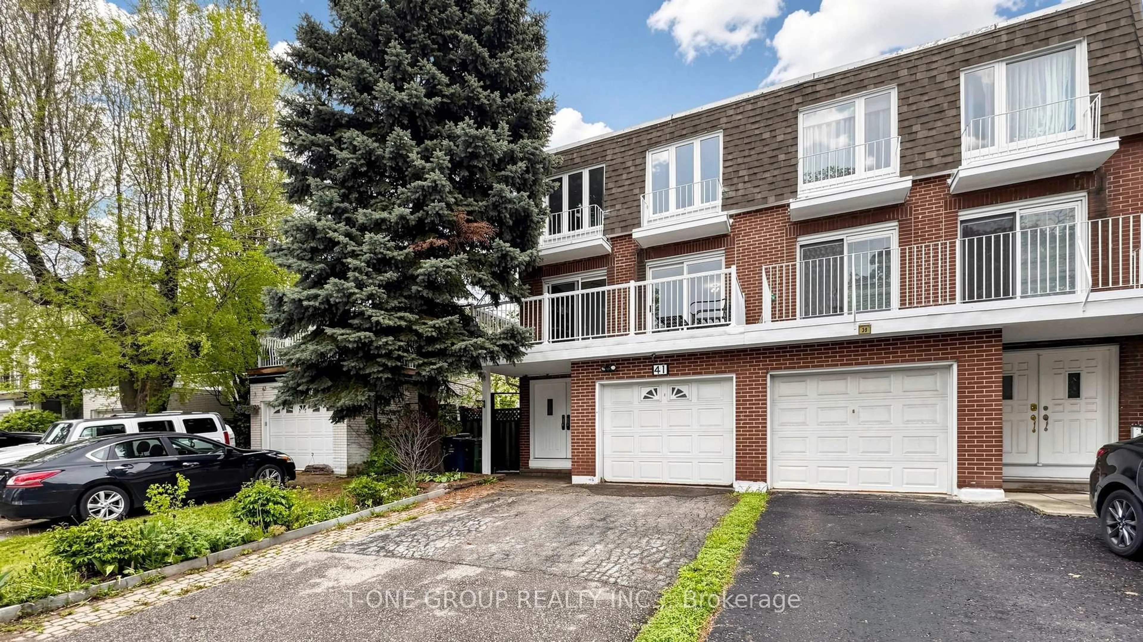 Home with brick exterior material, street for 41 Chipwood Cres, Toronto Ontario M2J 3X6