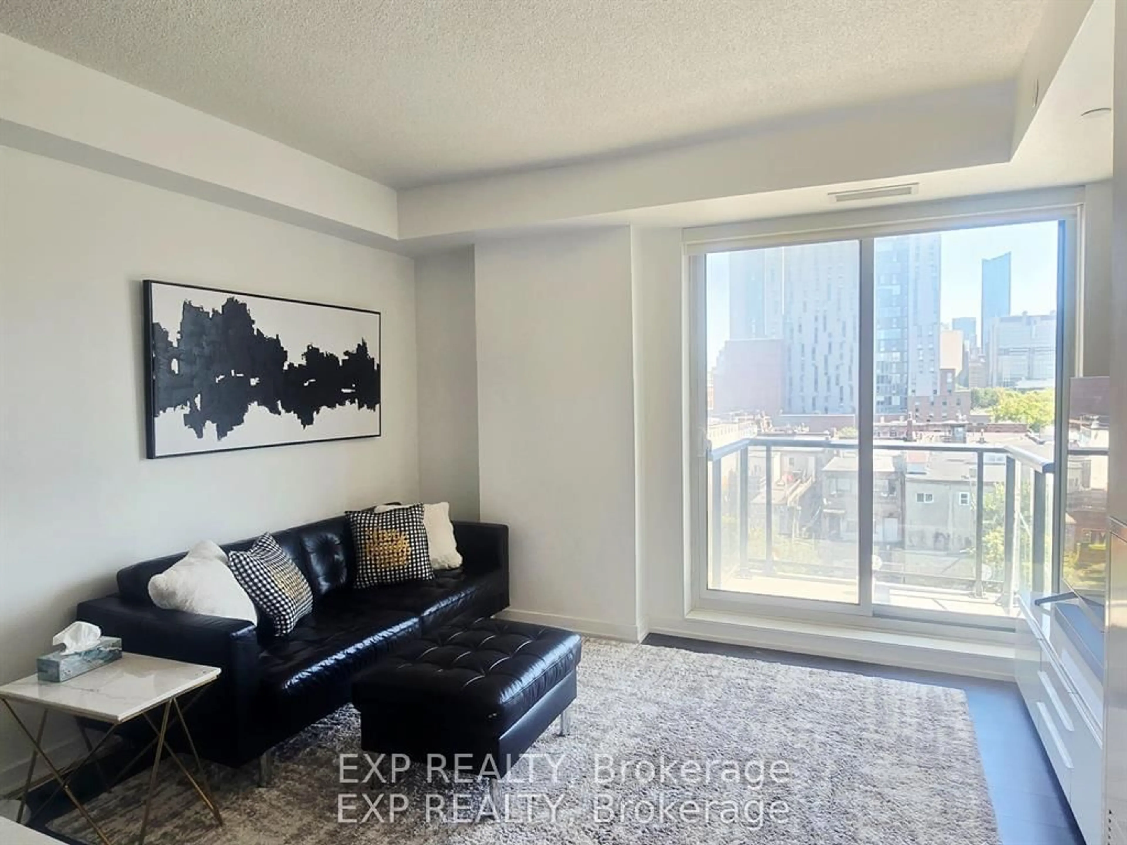 A pic of a room for 297 College St #608, Toronto Ontario M5T 0C2