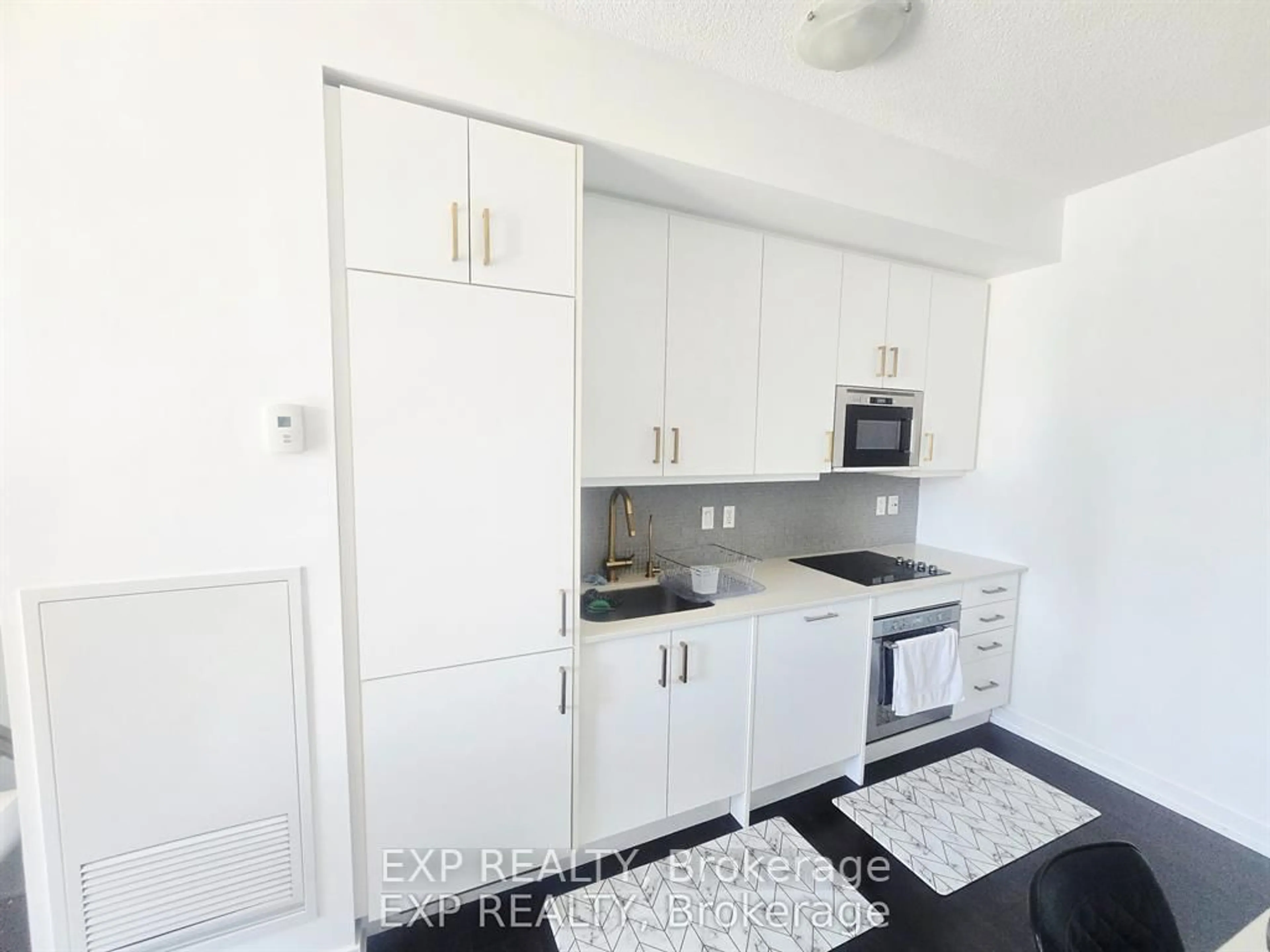Standard kitchen, unknown for 297 College St #608, Toronto Ontario M5T 0C2