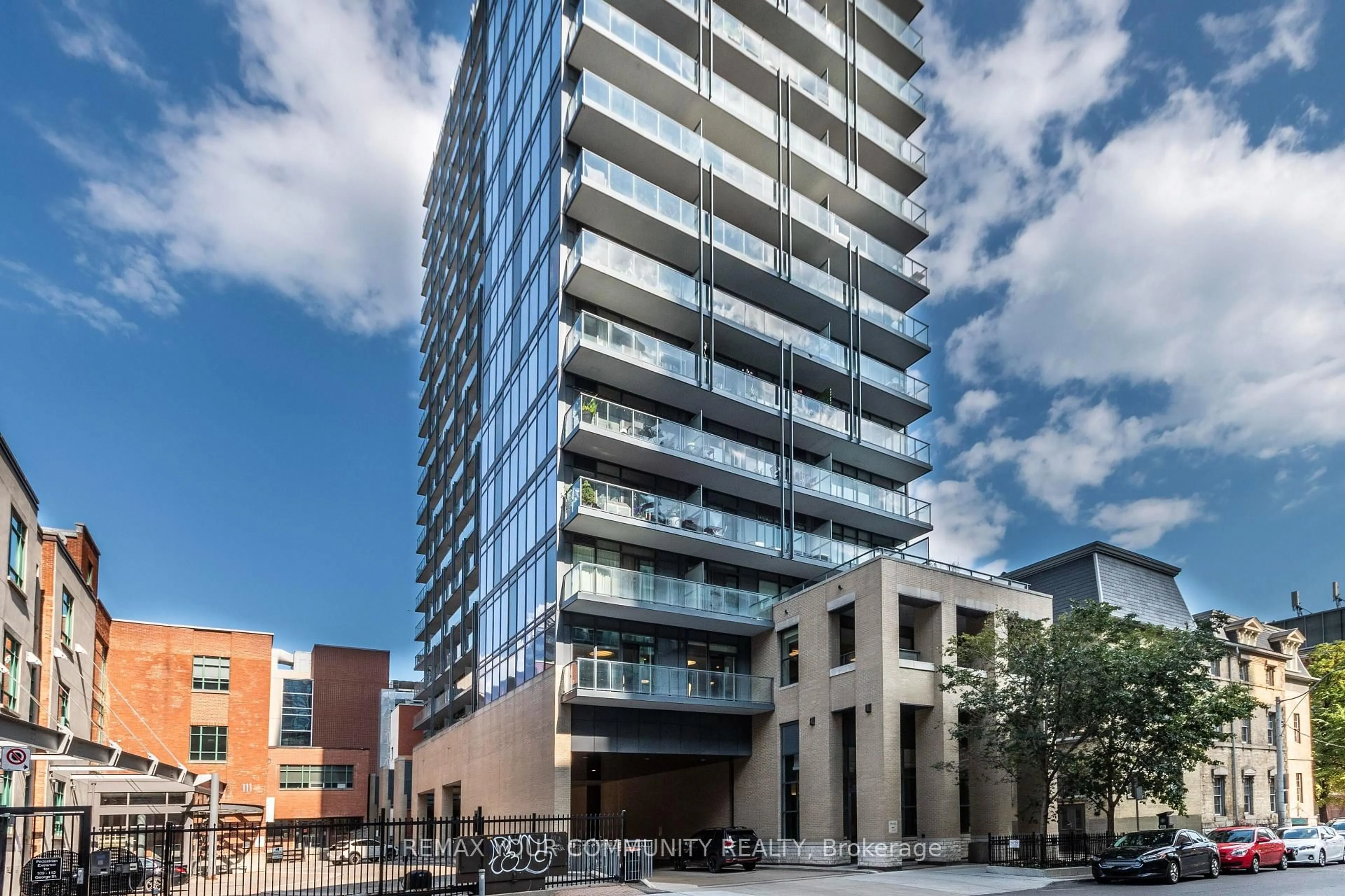 Unknown for 105 George St #501, Toronto Ontario M5A 2N4