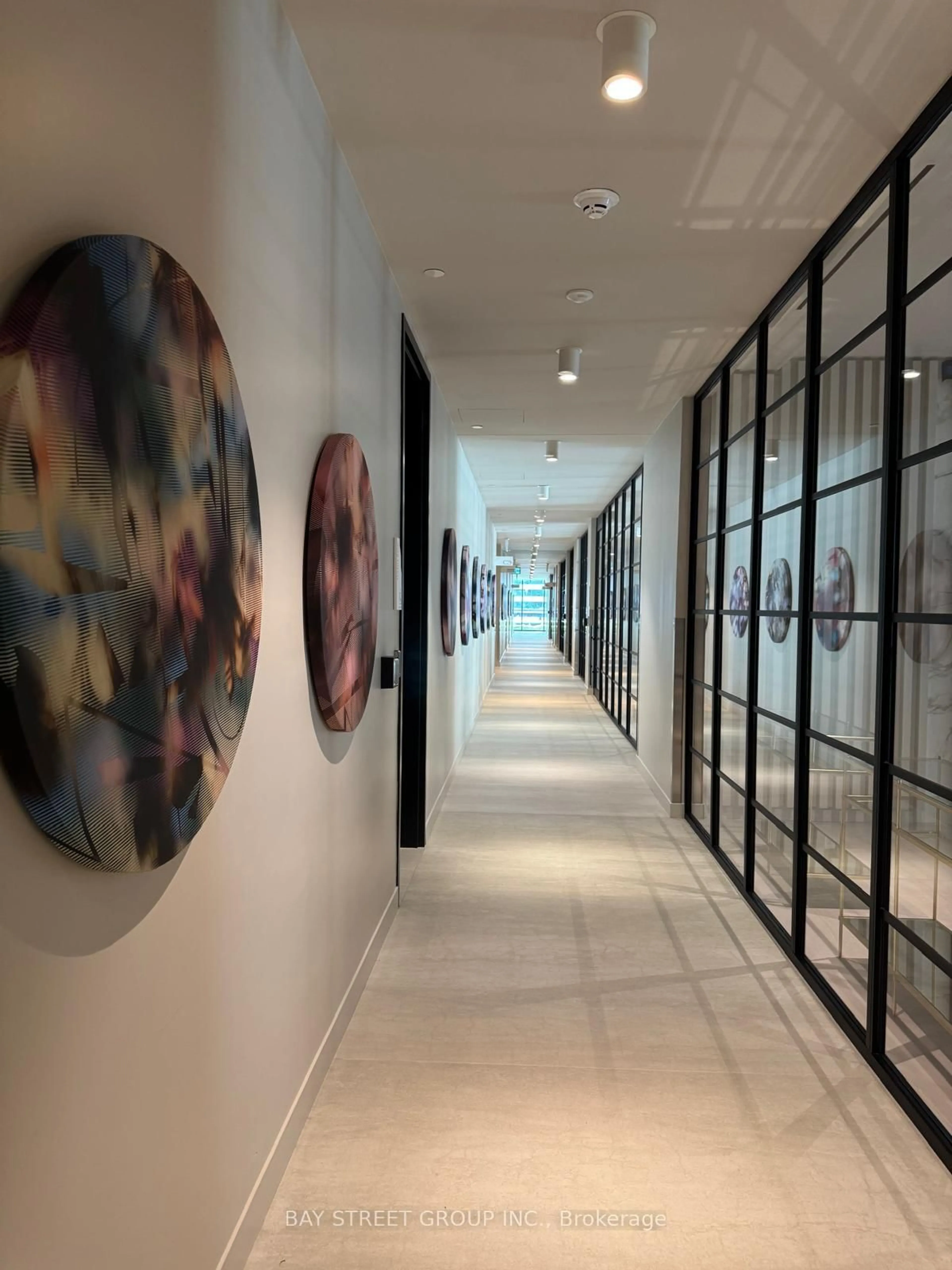 Indoor foyer for 138 Downes St #4302, Toronto Ontario M5E 0E4