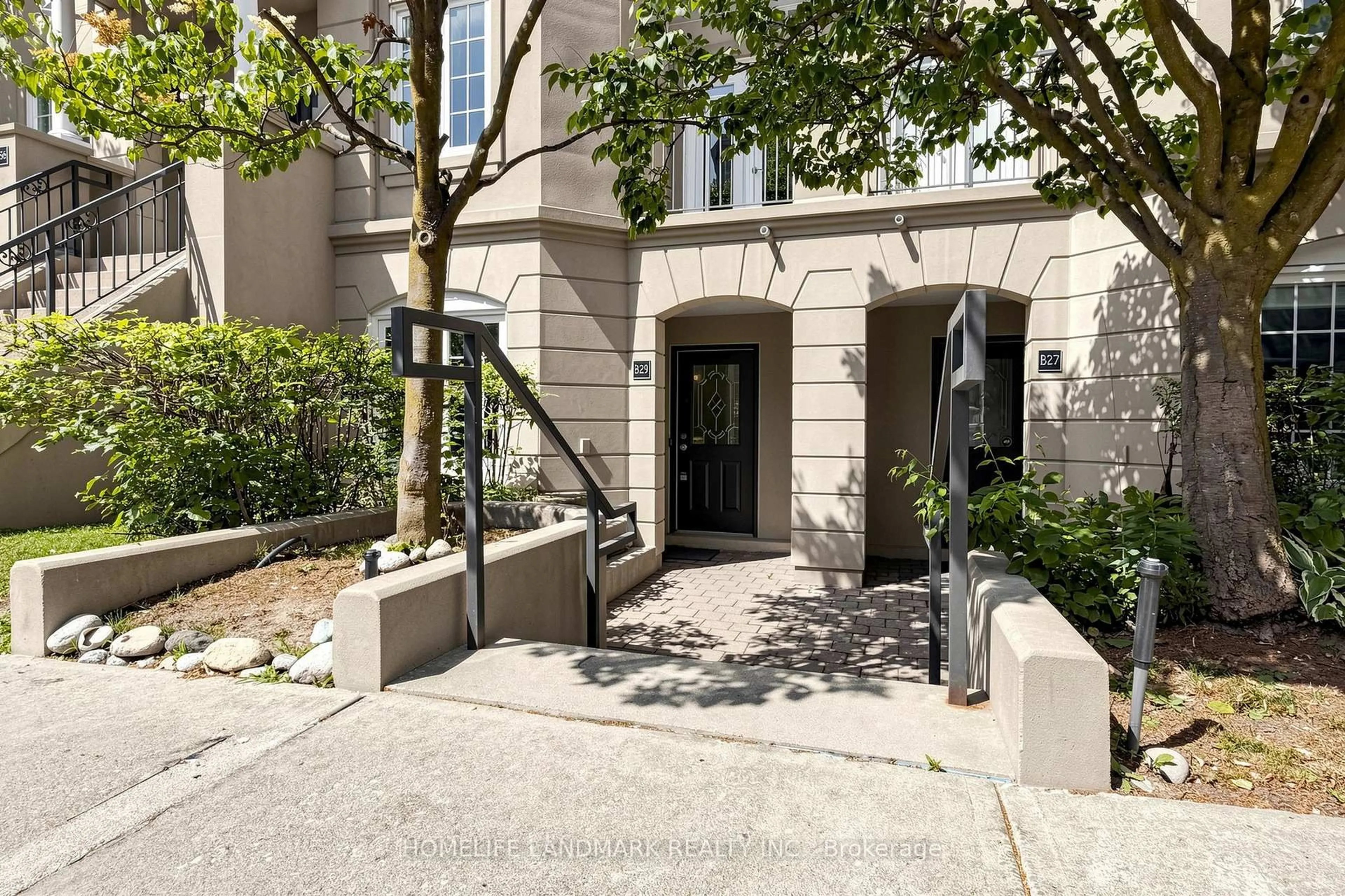 Unknown for 108 Finch Ave #B29, Toronto Ontario M2N 6W6