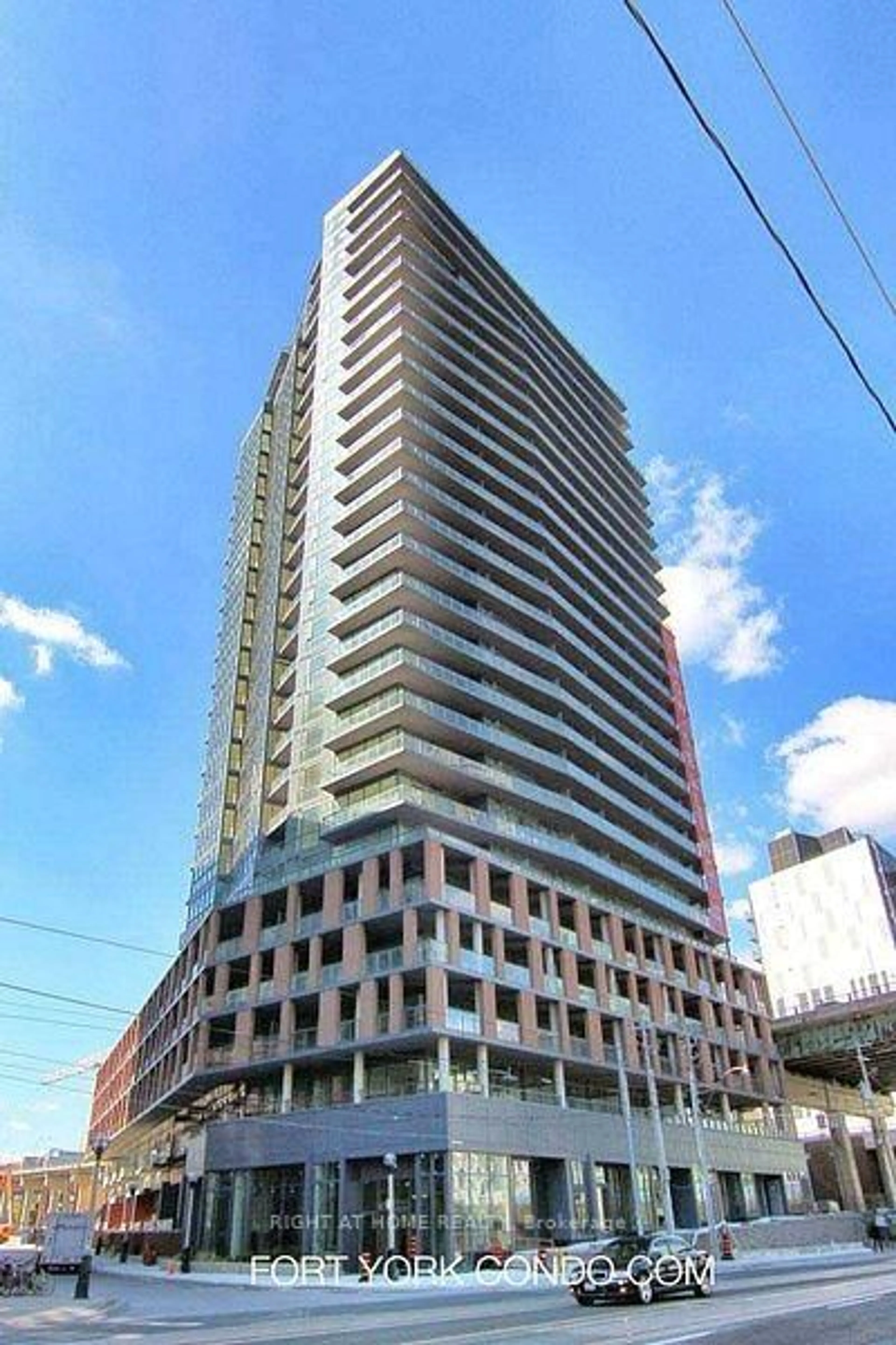 Balcony in the apartment, building for 20 BRUYERES Mews #903, Toronto Ontario M5V 0G8