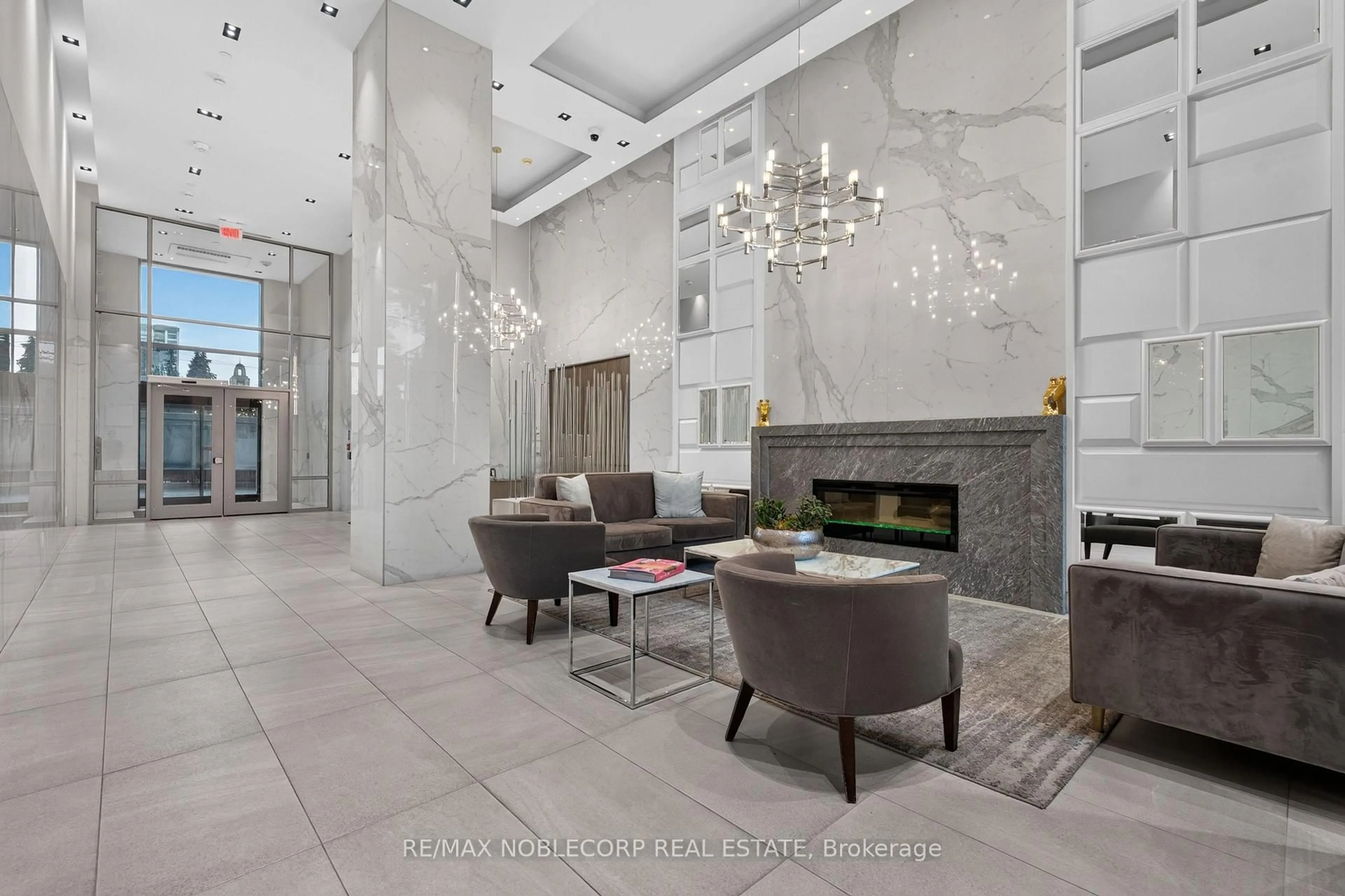 Lobby for 501 St Clair Ave #1911, Toronto Ontario M5P 0A2
