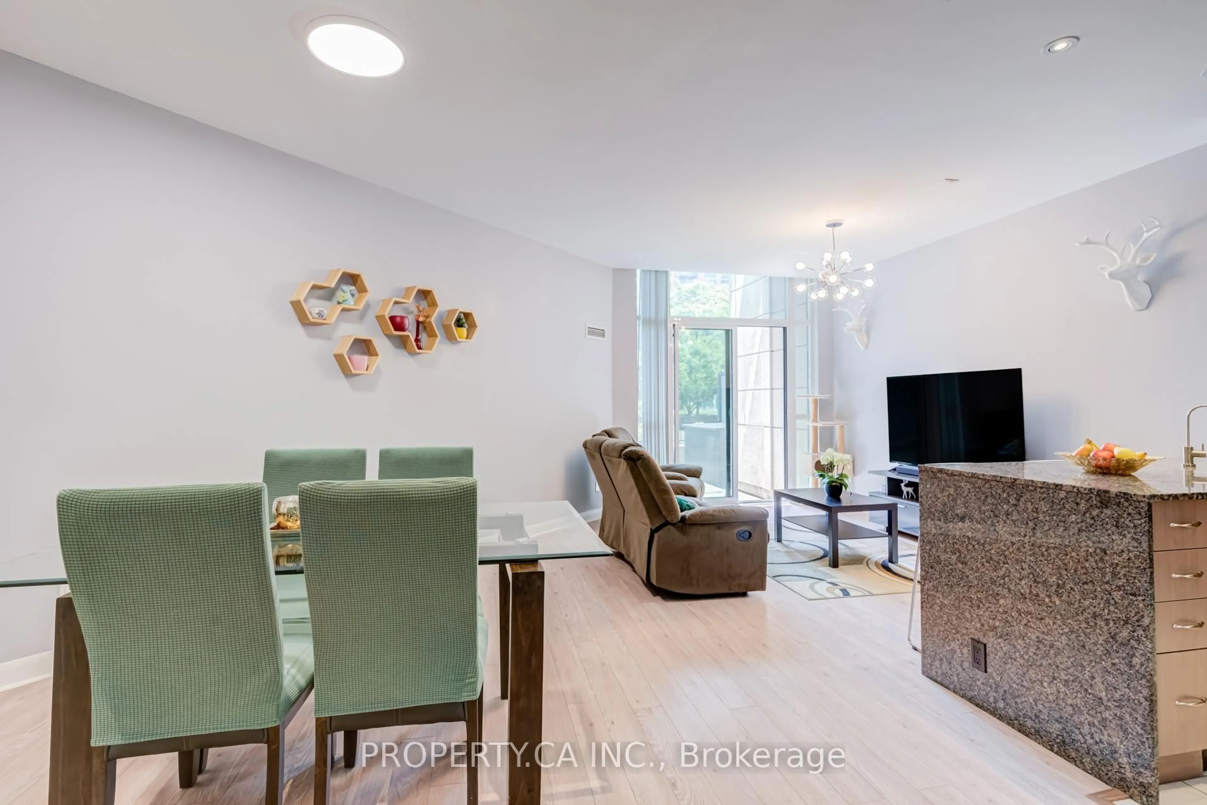 Living room with furniture, unknown for 525 Wilson Ave #118, Toronto Ontario M3H 0A7