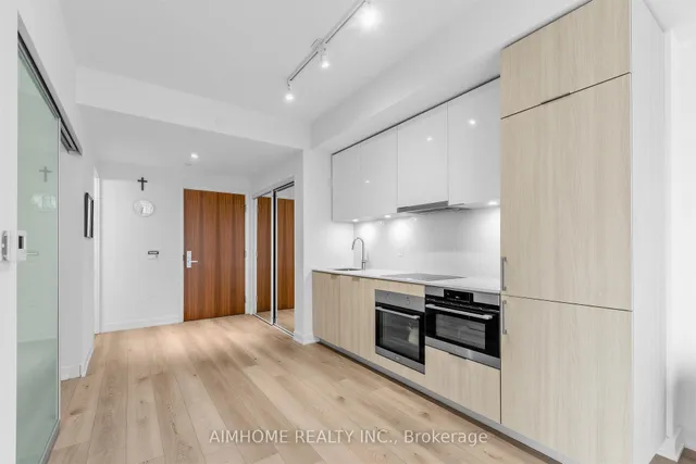 15 Queens Quay #409, Toronto 5