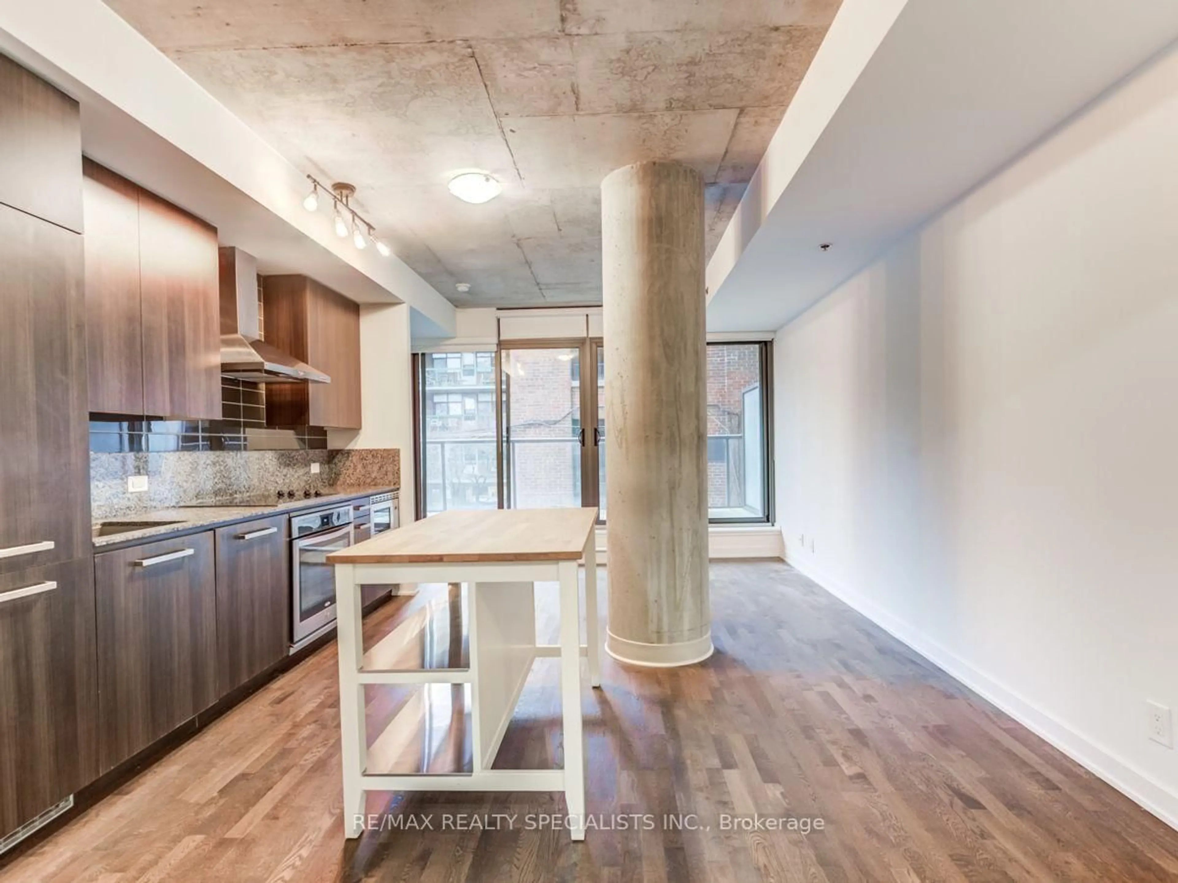 Open concept kitchen, unknown for 15 Beverley St #304, Toronto Ontario M5T 1X8