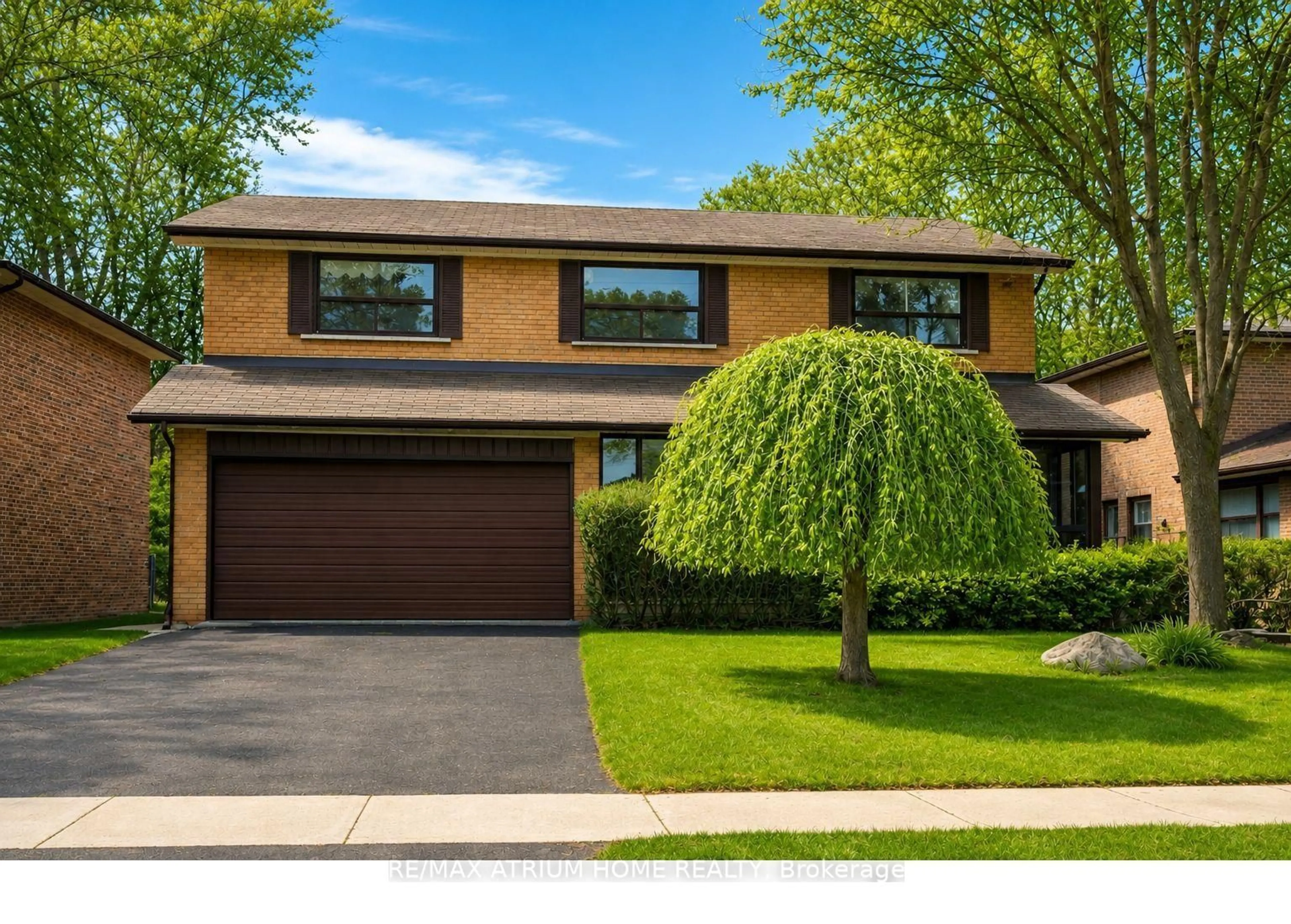 Home with brick exterior material, street for 522 Cummer Ave, Toronto Ontario M2K 2L9