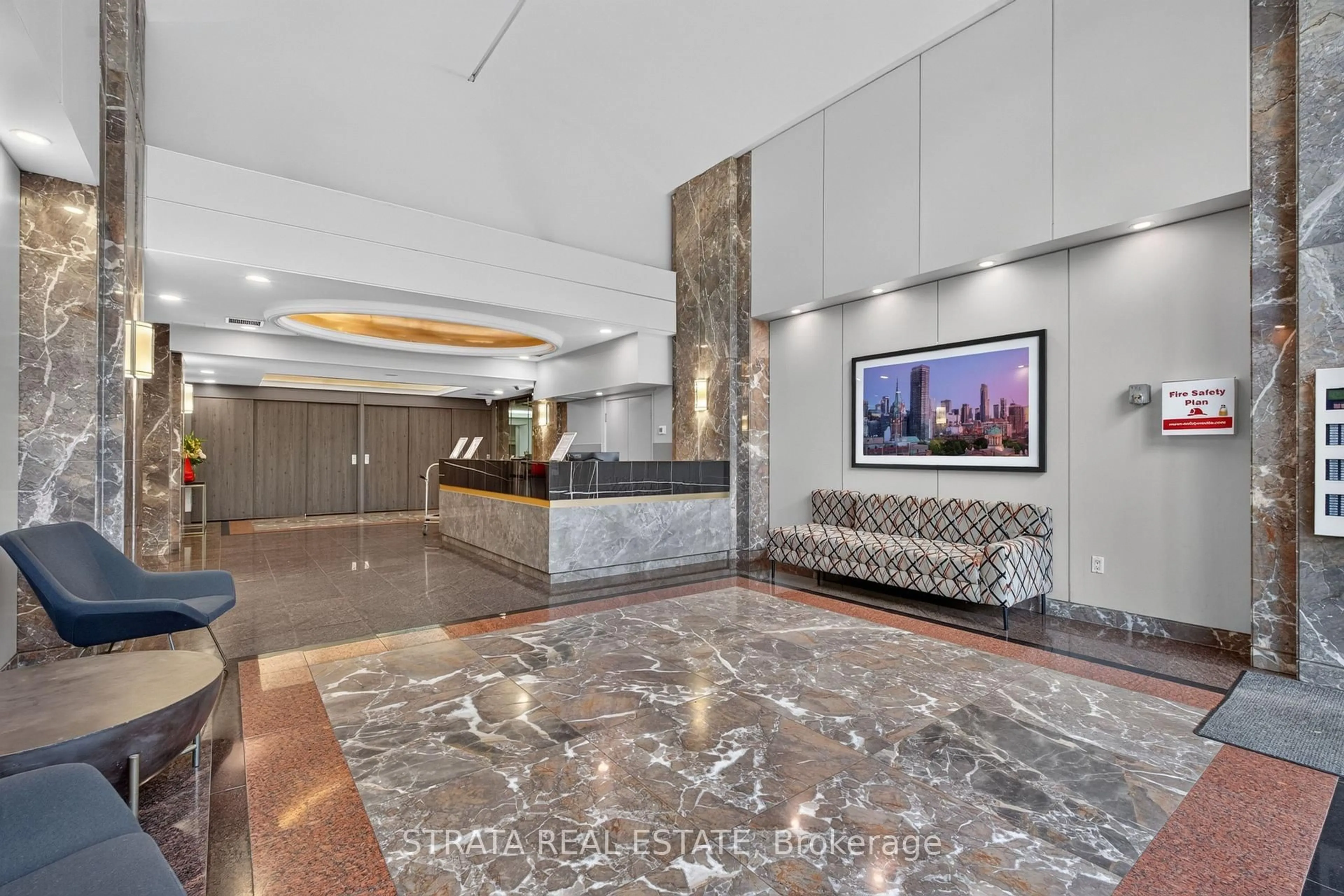 Lobby for 109 Front St #814, Toronto Ontario M5A 4P7