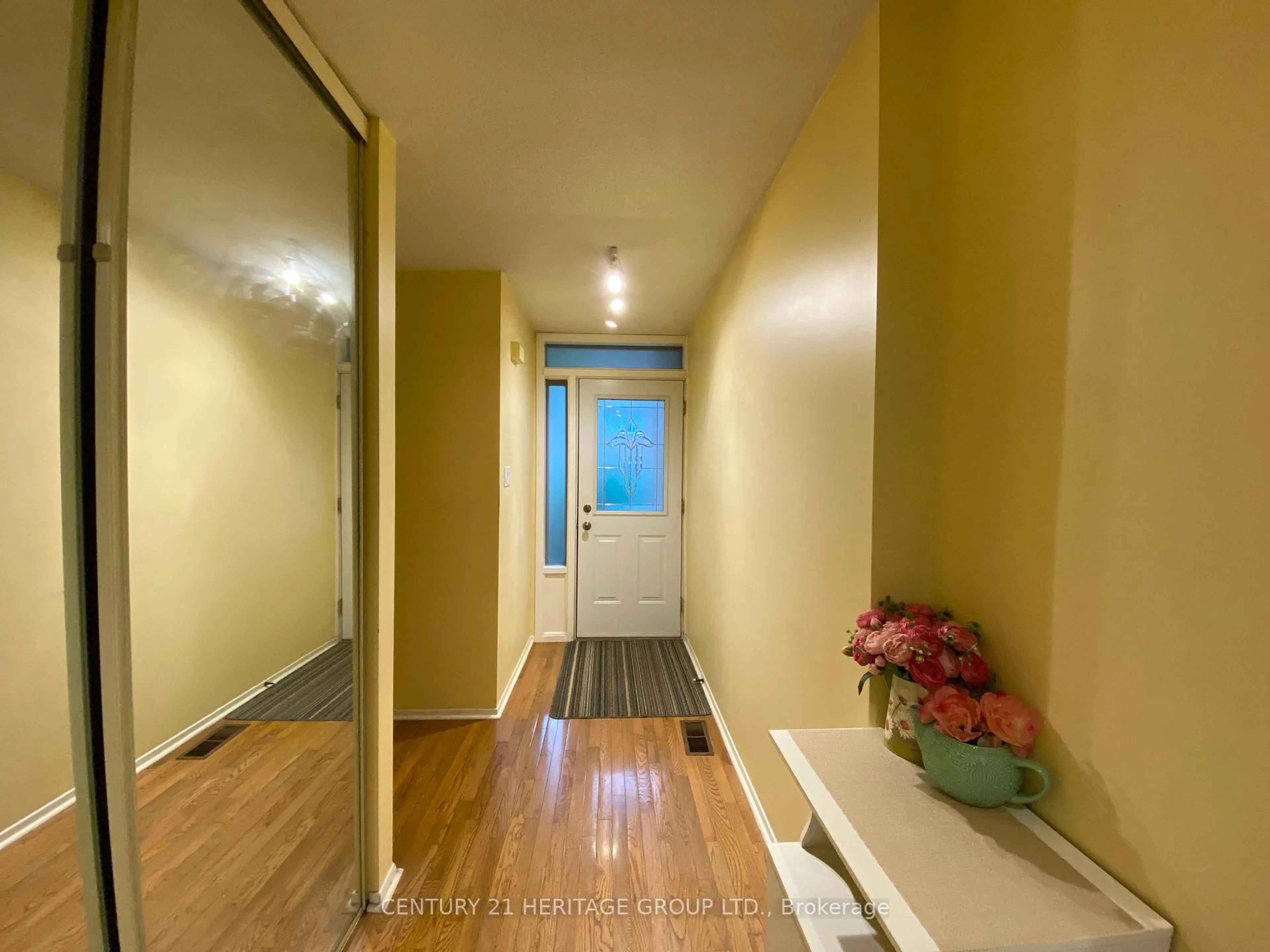 Indoor entryway for 65 Black Hawk Way, Toronto Ontario M2R 3L7