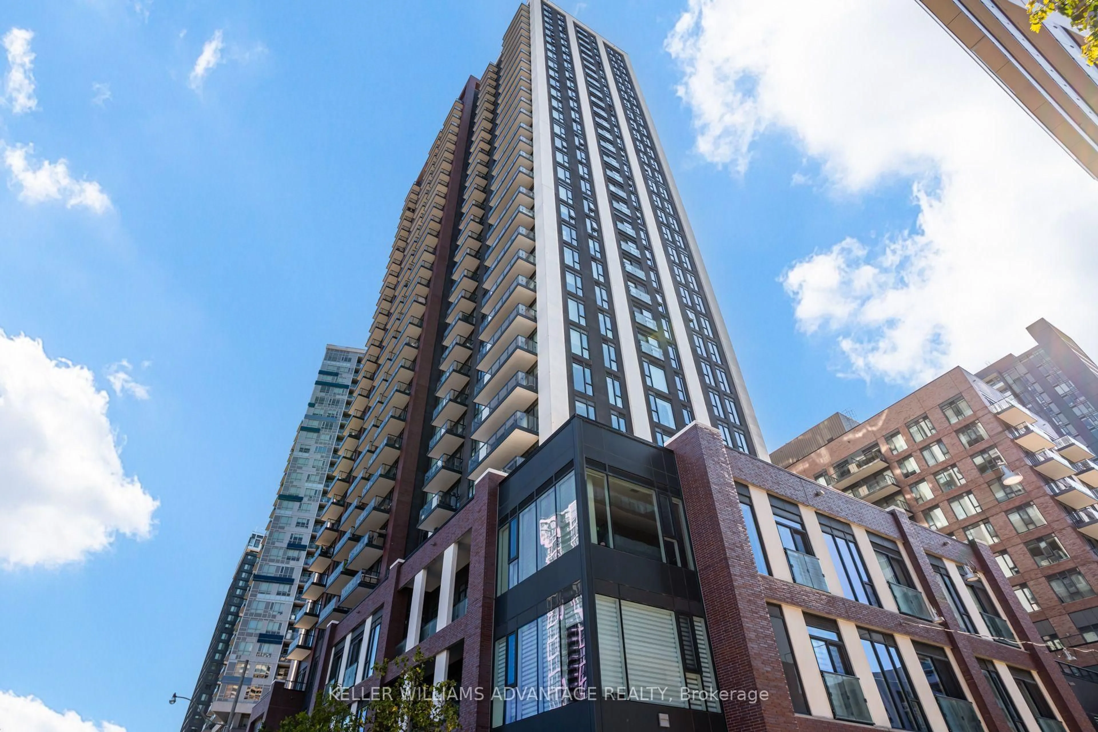 Unknown for 130 River St #2607, Toronto Ontario M5A 0R8