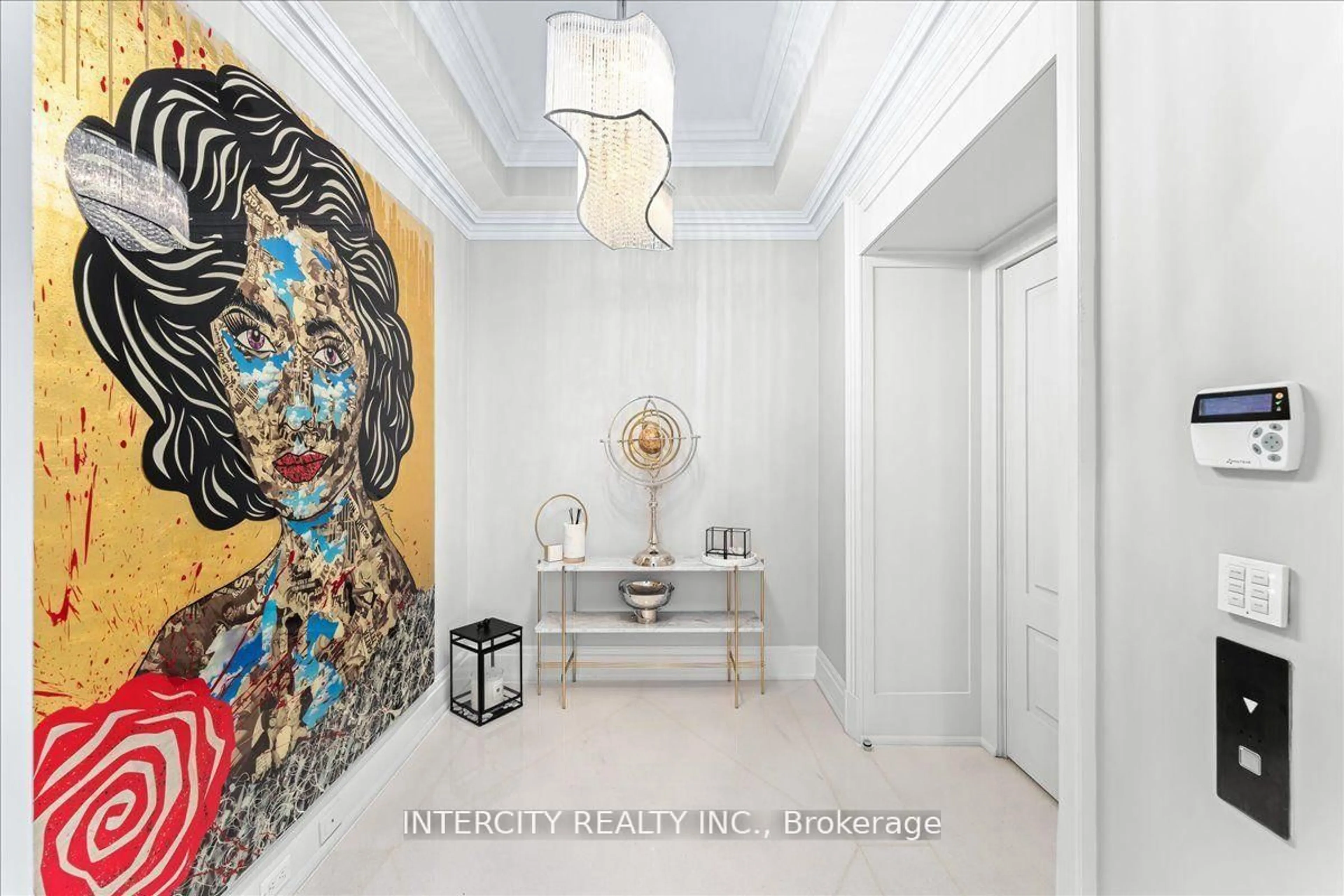 Indoor entryway for 50 Yorkville Ave #4001, Toronto Ontario M4W 0A3