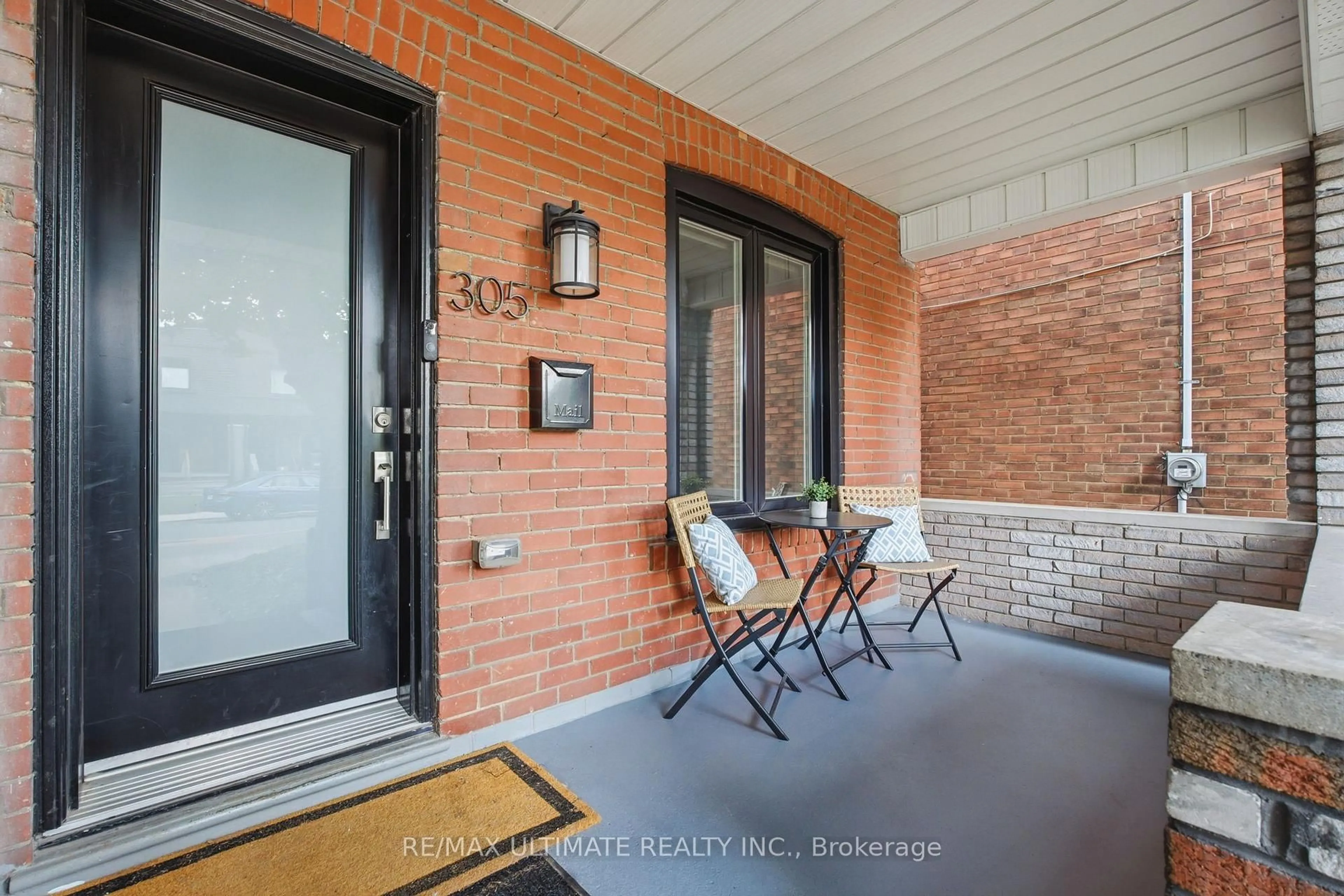Patio, street for 305 Winona Dr, Toronto Ontario M6C 3S8
