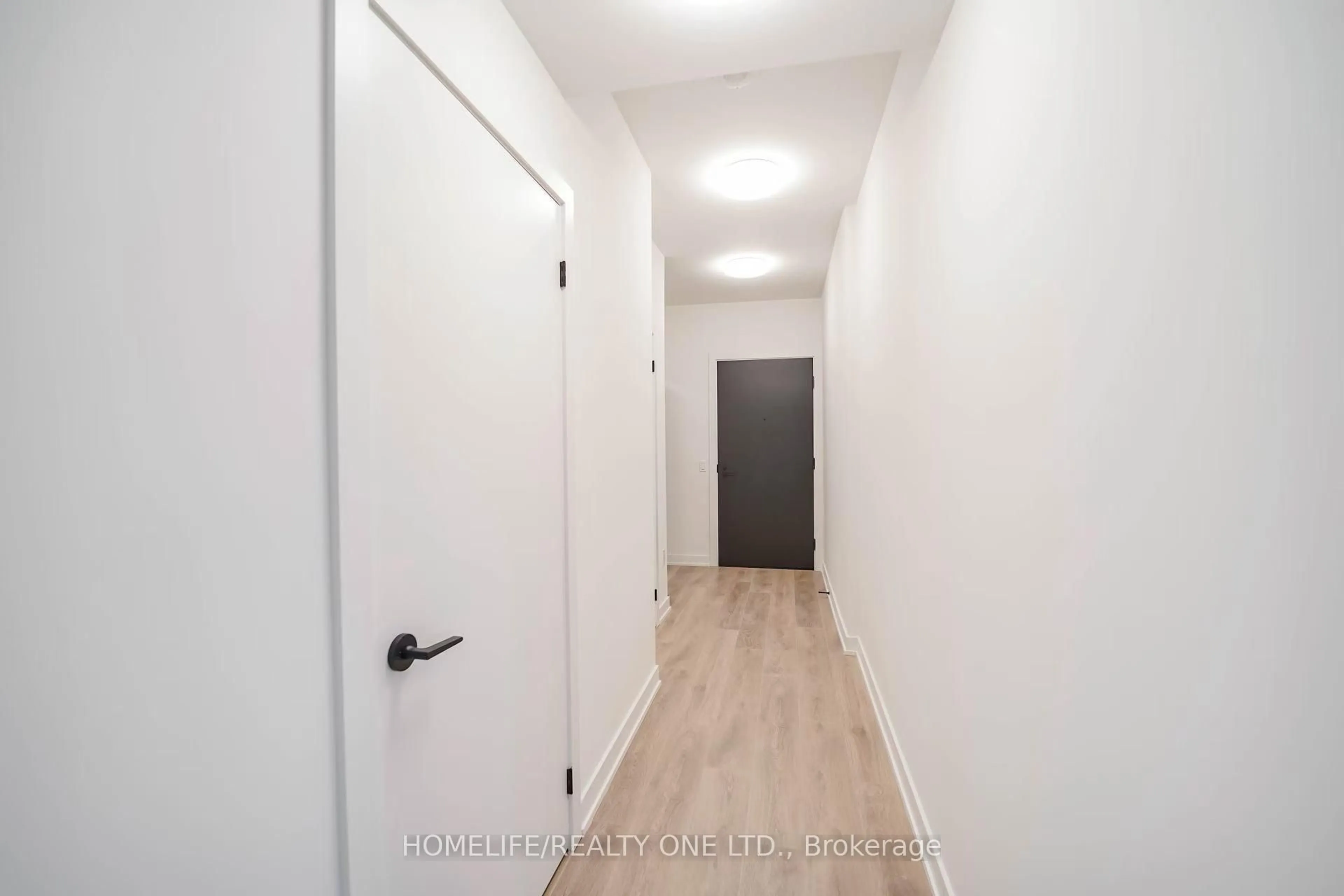 A pic of a room for 117 Broadway Ave #1111, Toronto Ontario M4P 1V3