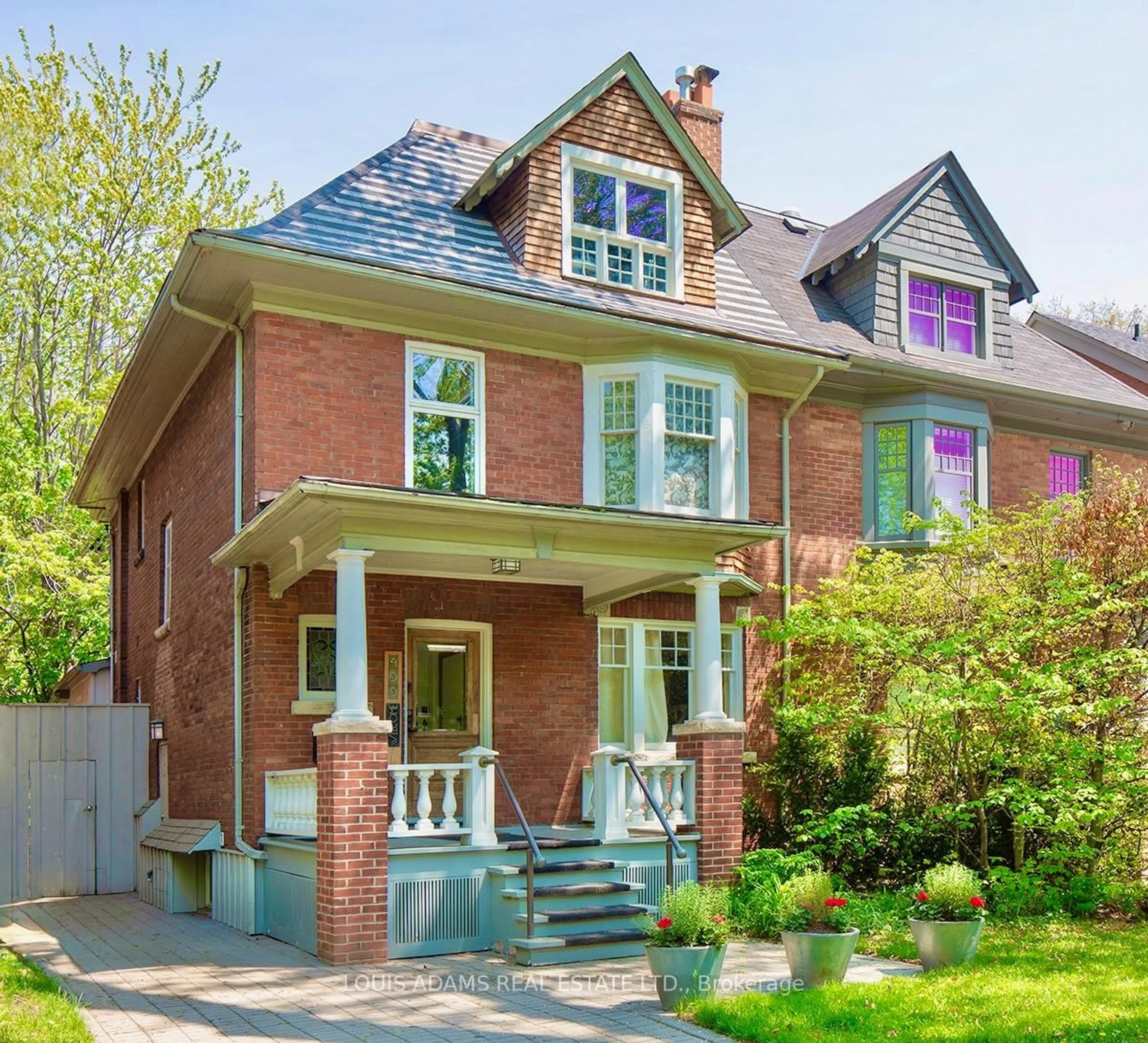 Home with brick exterior material, street for 499 Palmerston Blvd, Toronto Ontario M6G 2P2