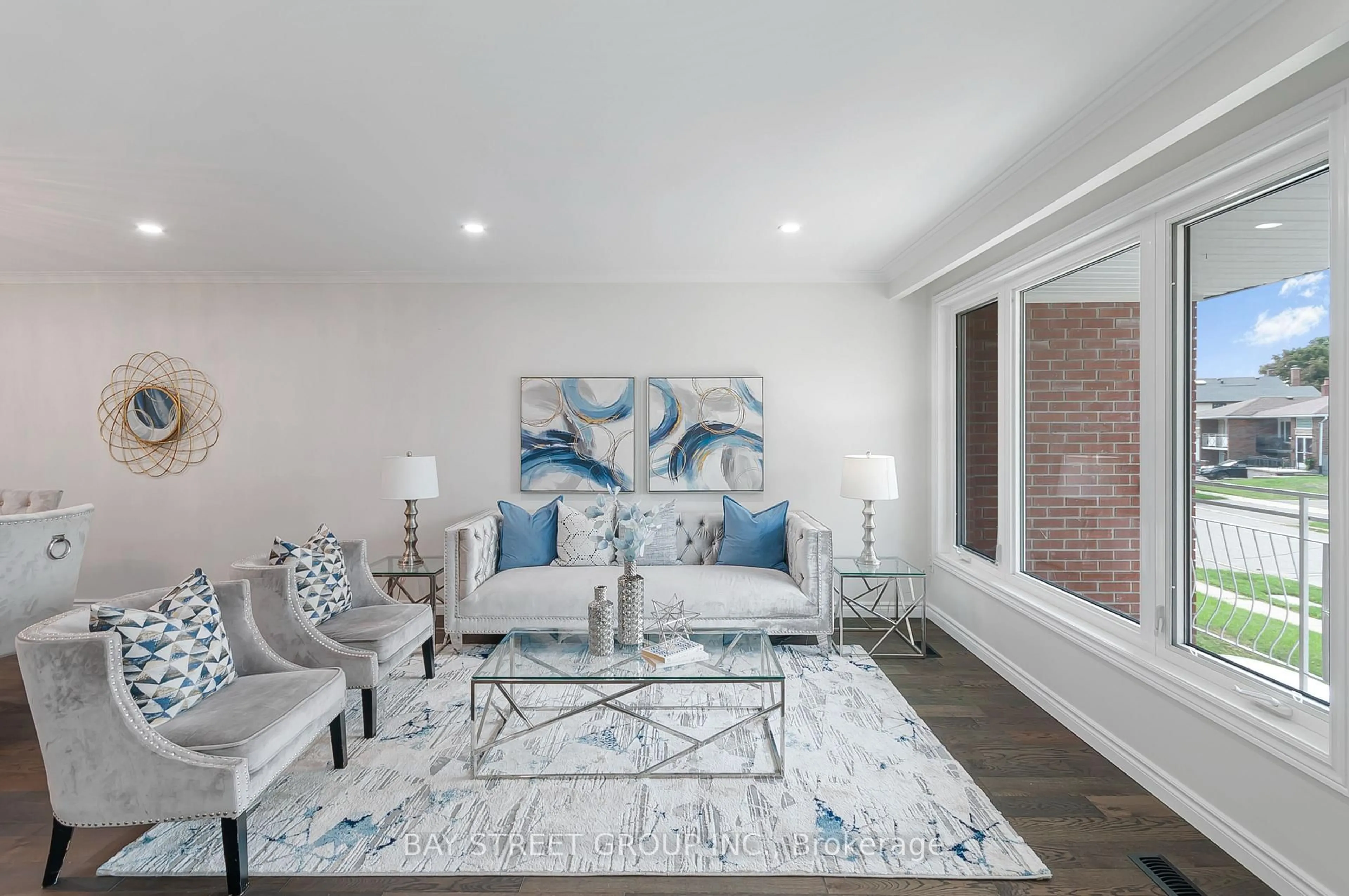 Living room with furniture, unknown for 89 Mintwood Dr, Toronto Ontario M2M 3A6