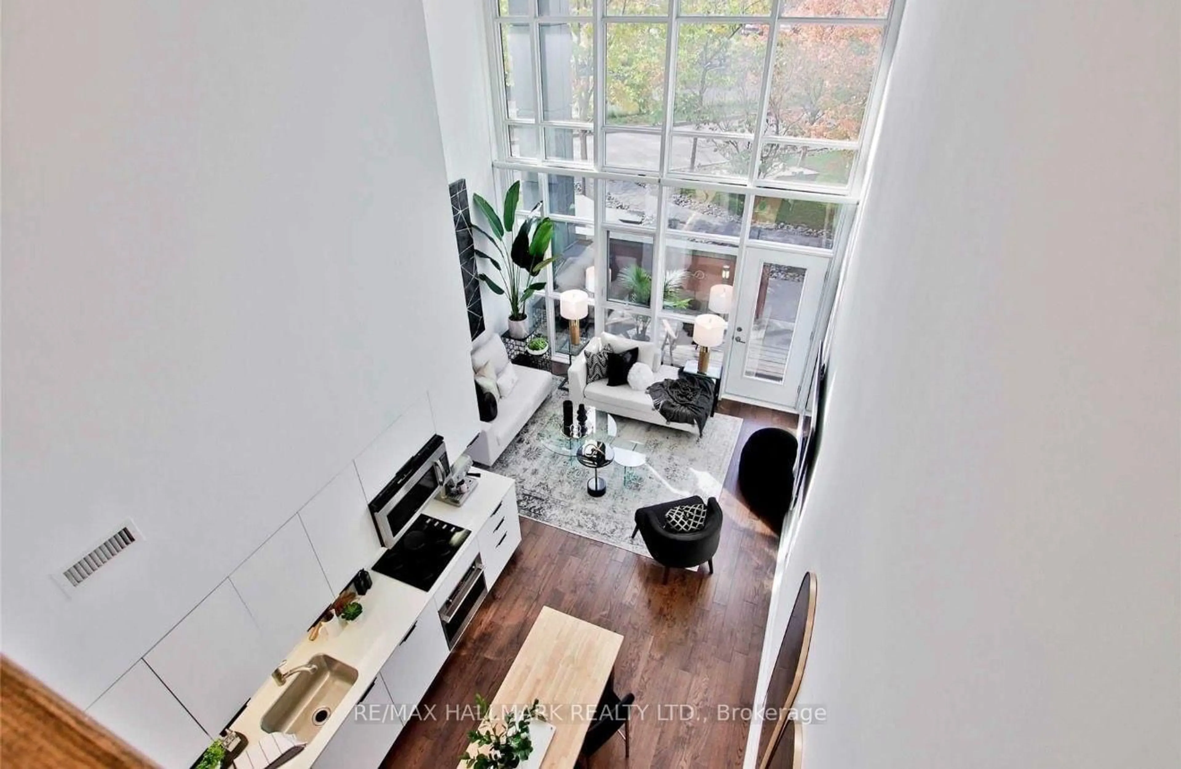 Unknown for 5 Hanna Ave #108, Toronto Ontario M6K 0B3