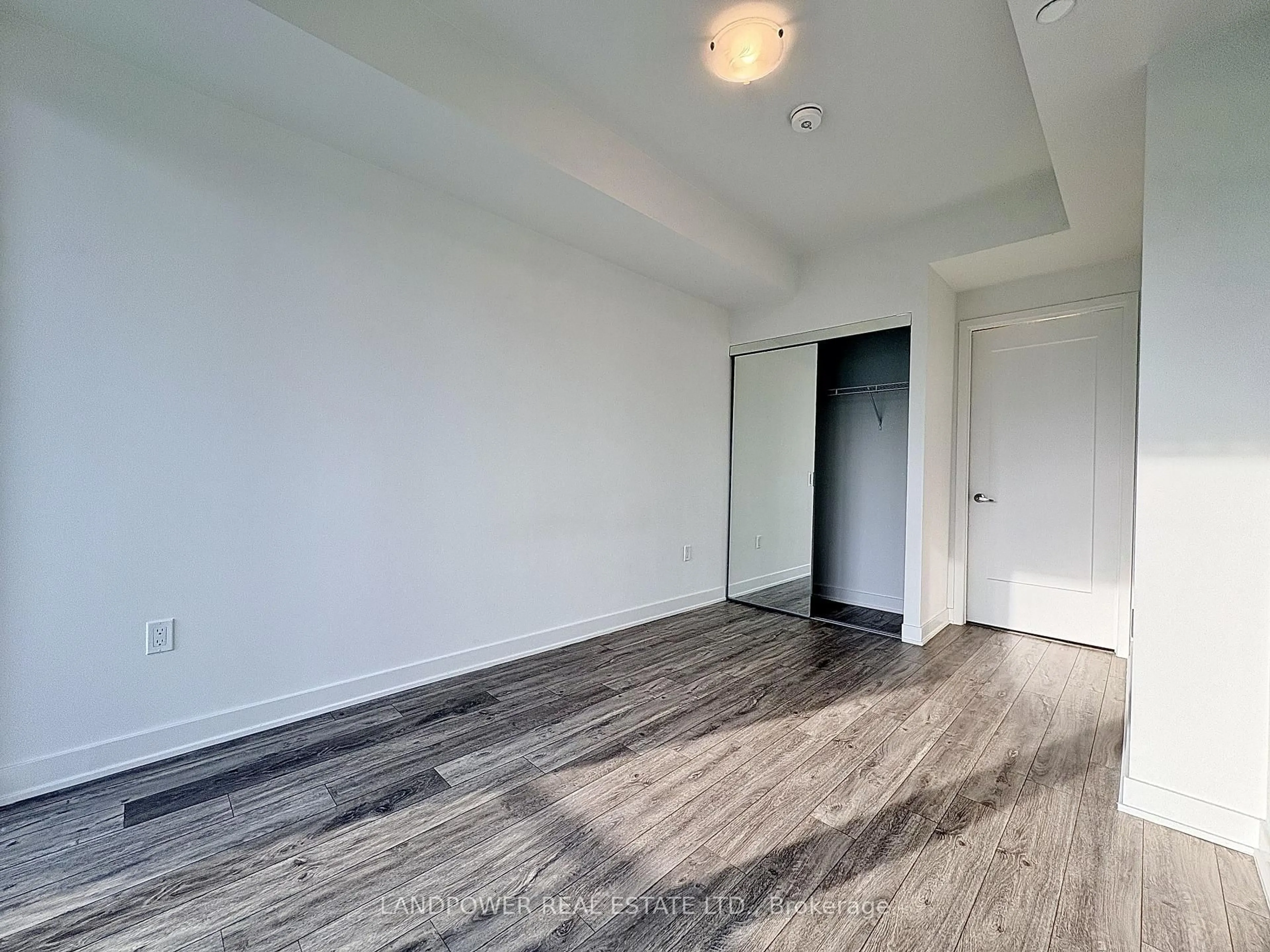 A pic of a room for 135 Lower Sherbourne St #2832 W, Toronto Ontario M5A 1Y4