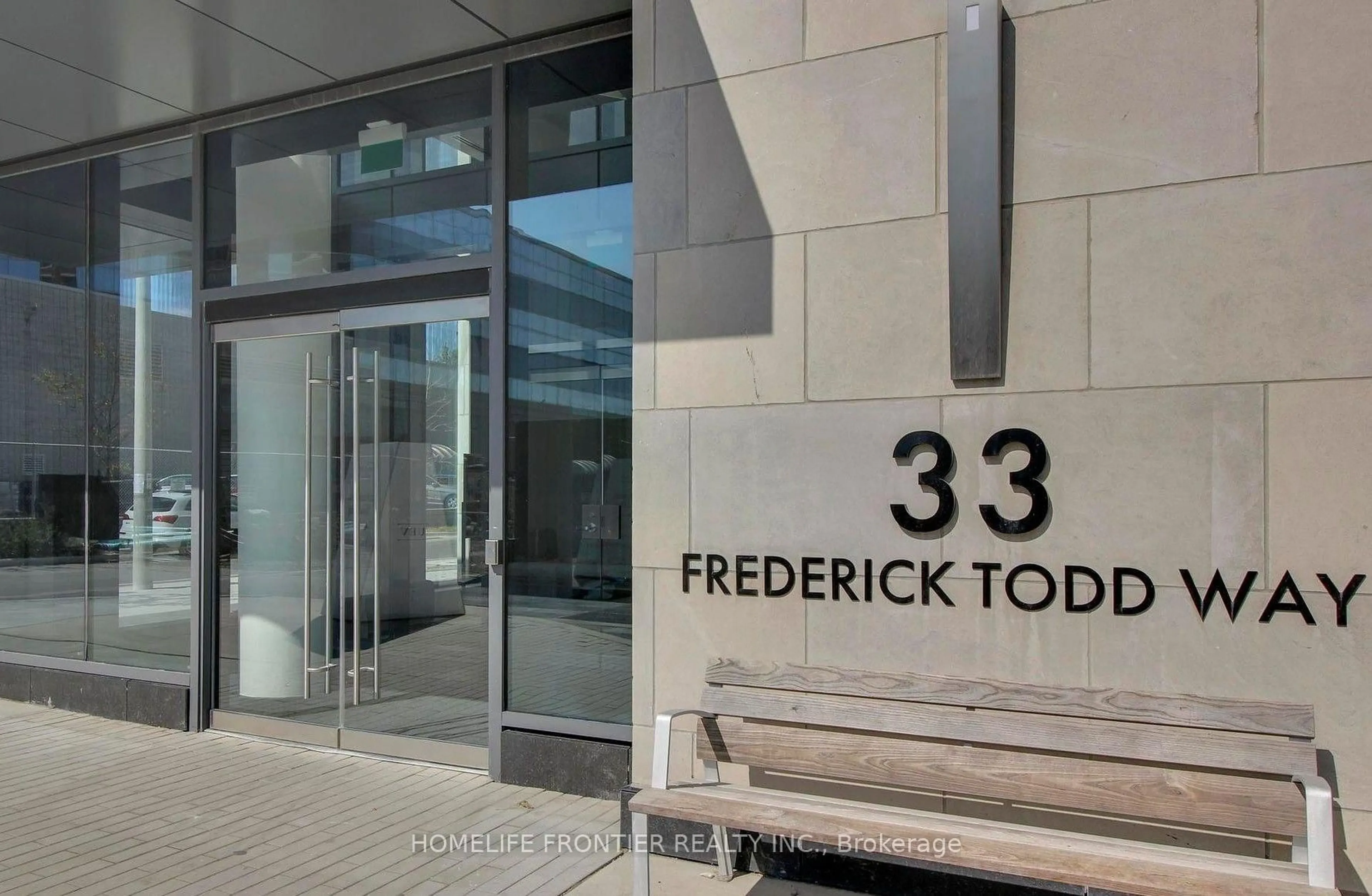 Indoor foyer for 33 Frederick Todd Way #516, Toronto Ontario M4G 0C9