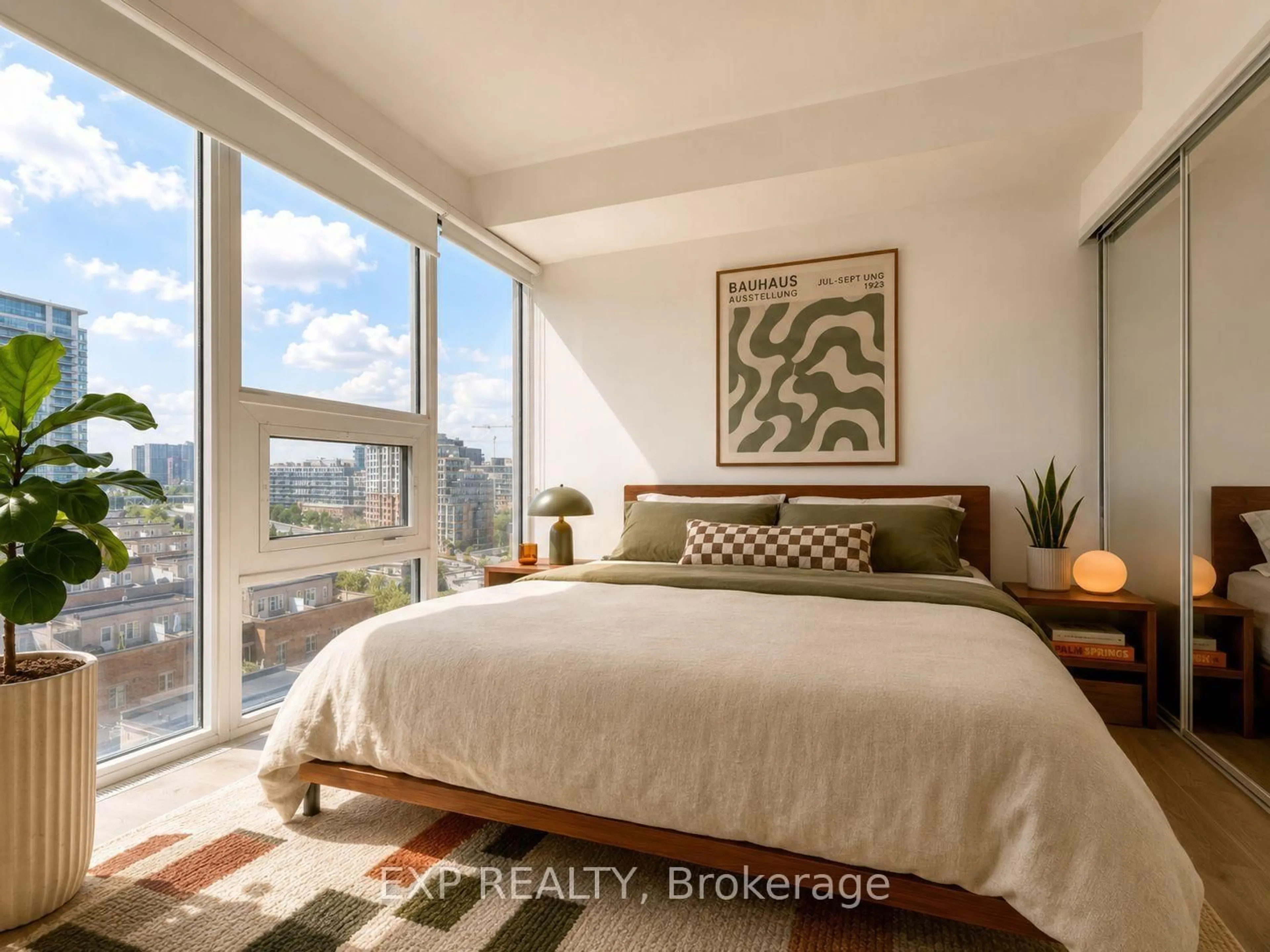Bedroom with bed, unknown for 19 Western Battery Rd #811, Toronto Ontario M6K 3S4