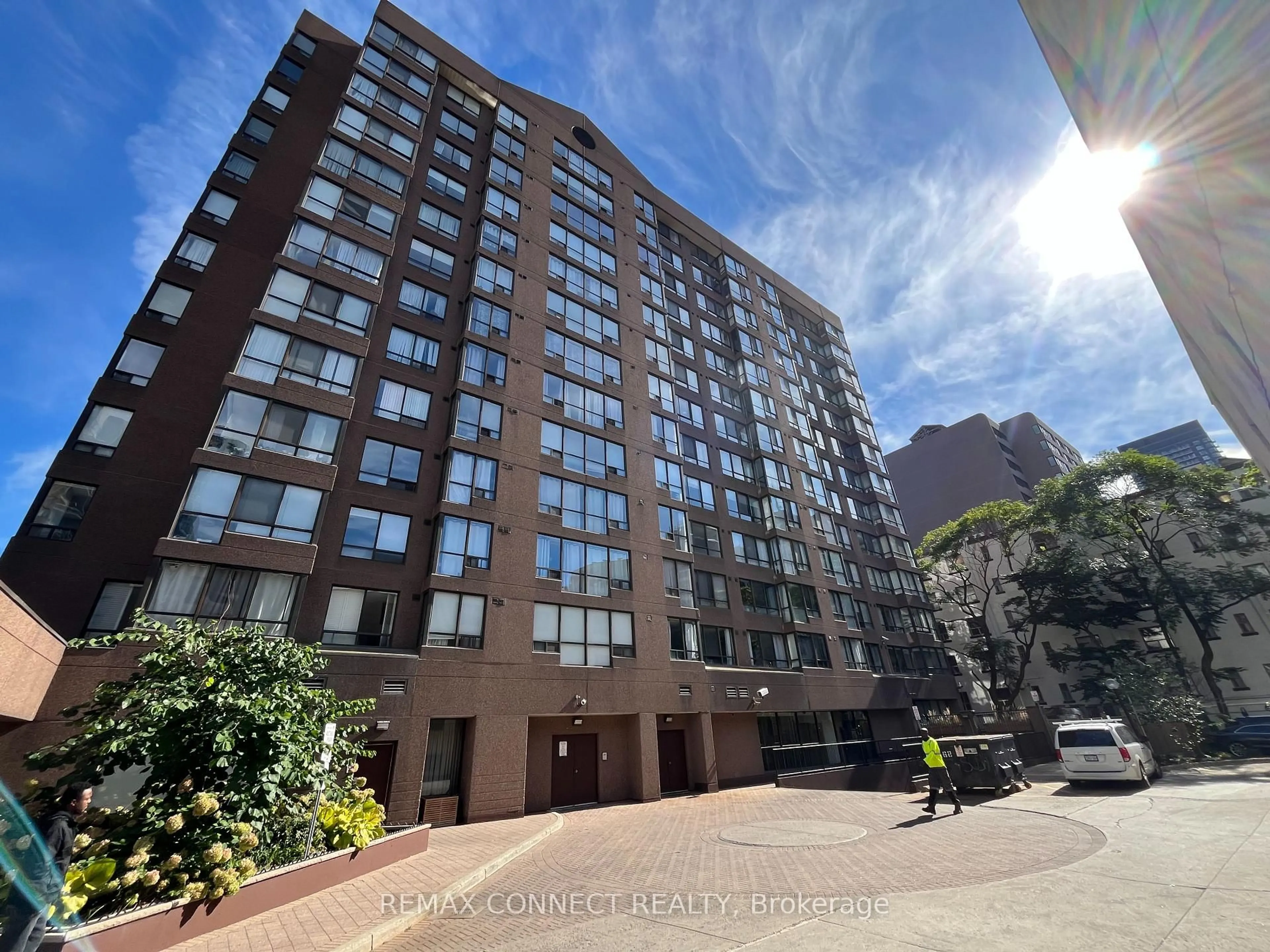 Unknown for 117 Gerrard St #601, Toronto Ontario M5B 2L4