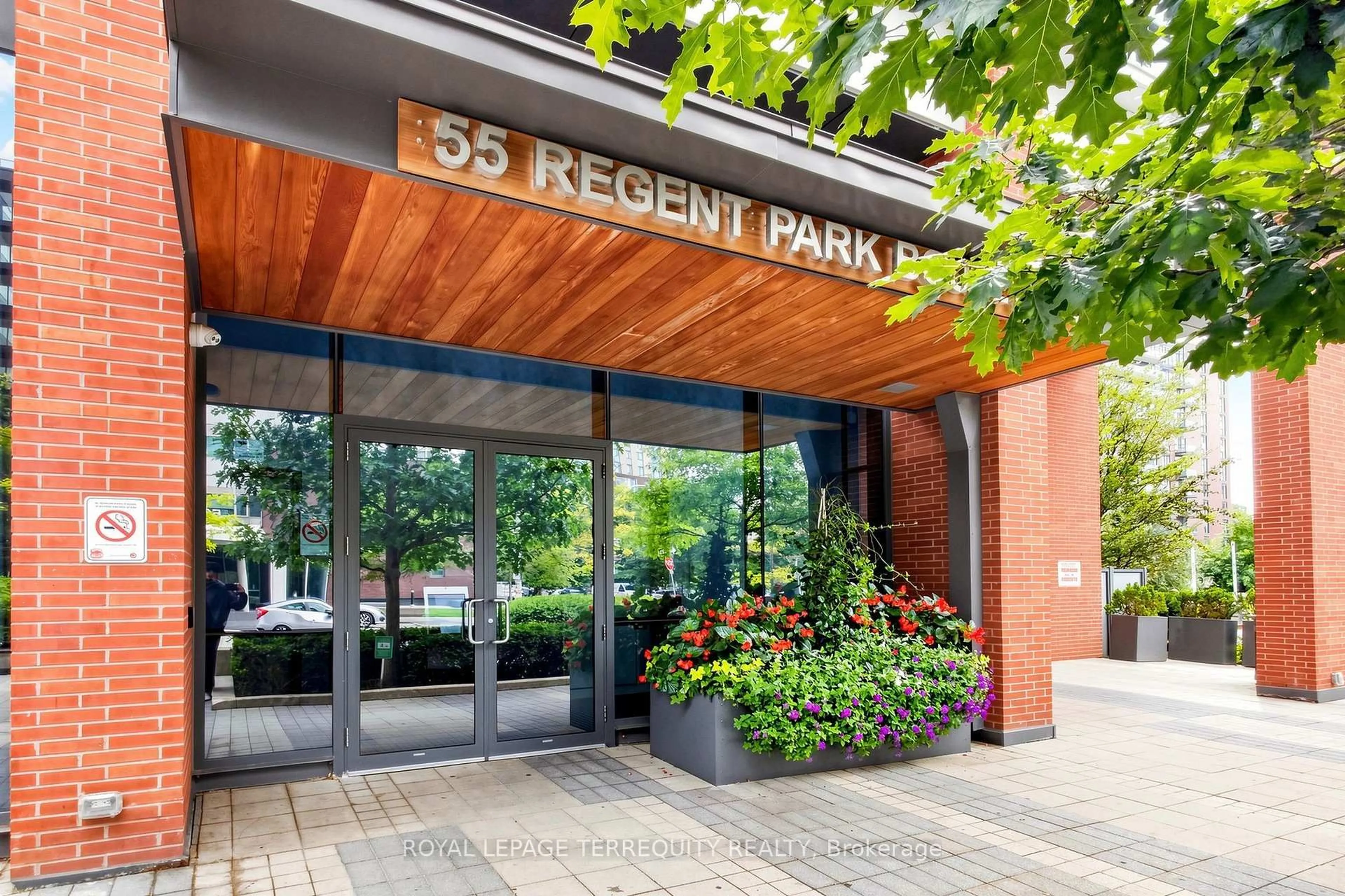 Unknown for 55 Regent Park Blvd #415, Toronto Ontario M5A 0C2