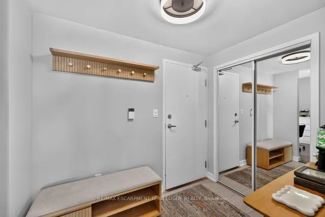 10 NAVY WHARF Crt #2109, Toronto 5