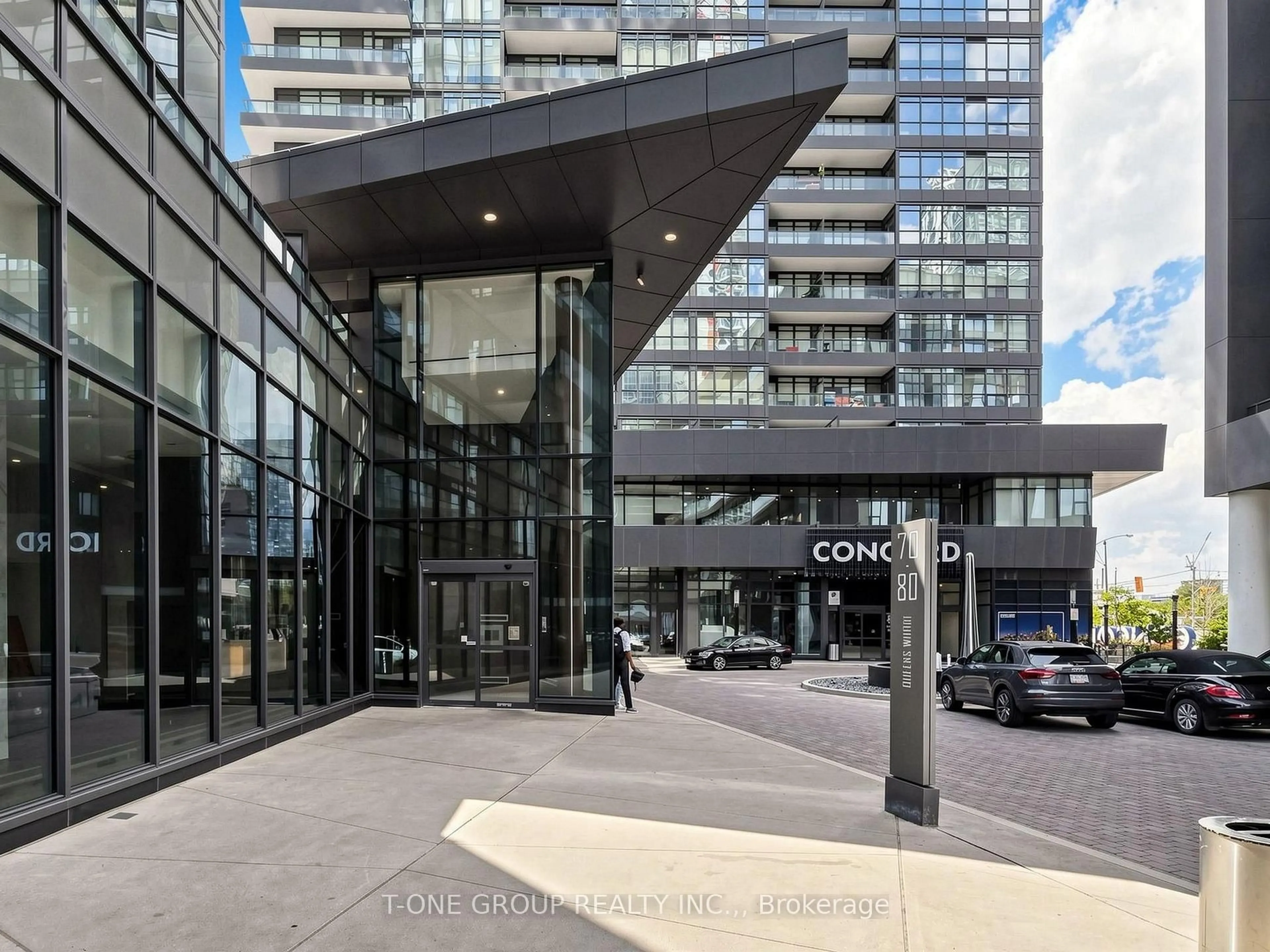 Indoor foyer for 80 Queens Wharf Rd #309, Toronto Ontario M5V 0J3